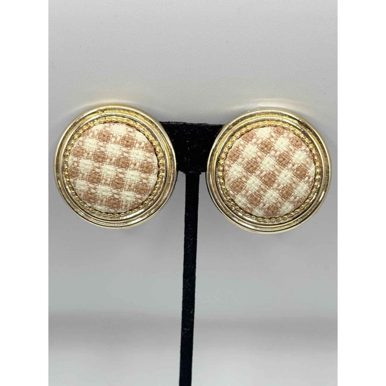 Vintage Vintage tan & white tweed circle clip on earrings Size ONE SIZE - 2 Thumbnail
