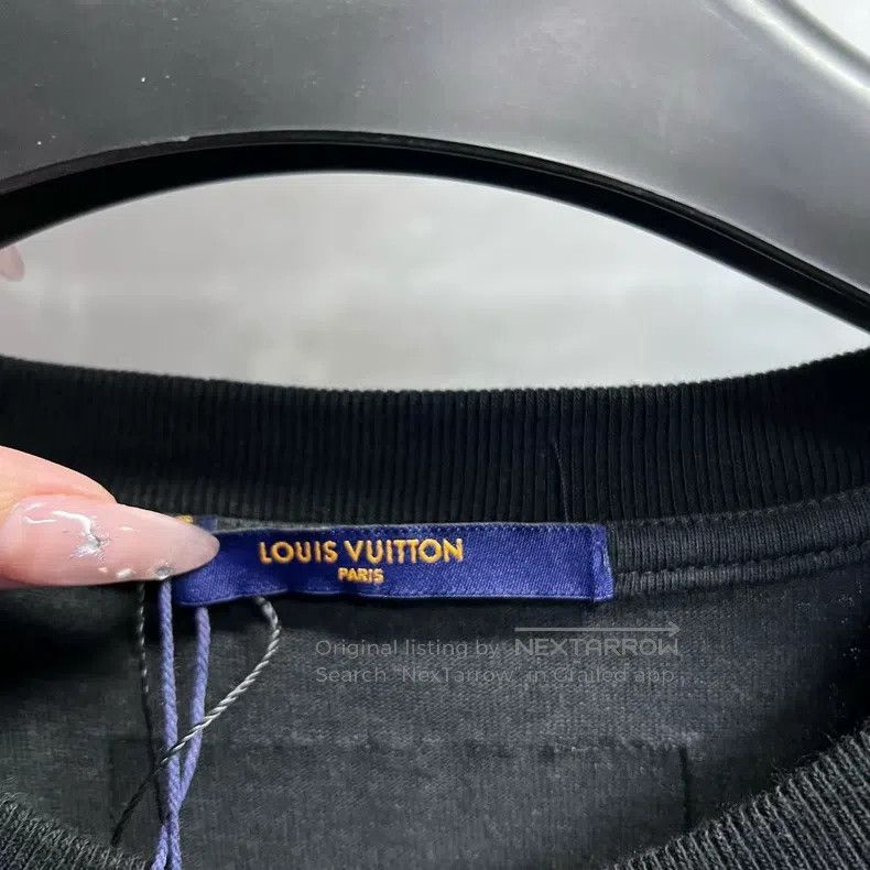 Louis Vuitton Louis Vuitton Black monogrammed Logo Embroidered Crew Neck Size US XL / EU 56 / 4 - 2 Thumbnail
