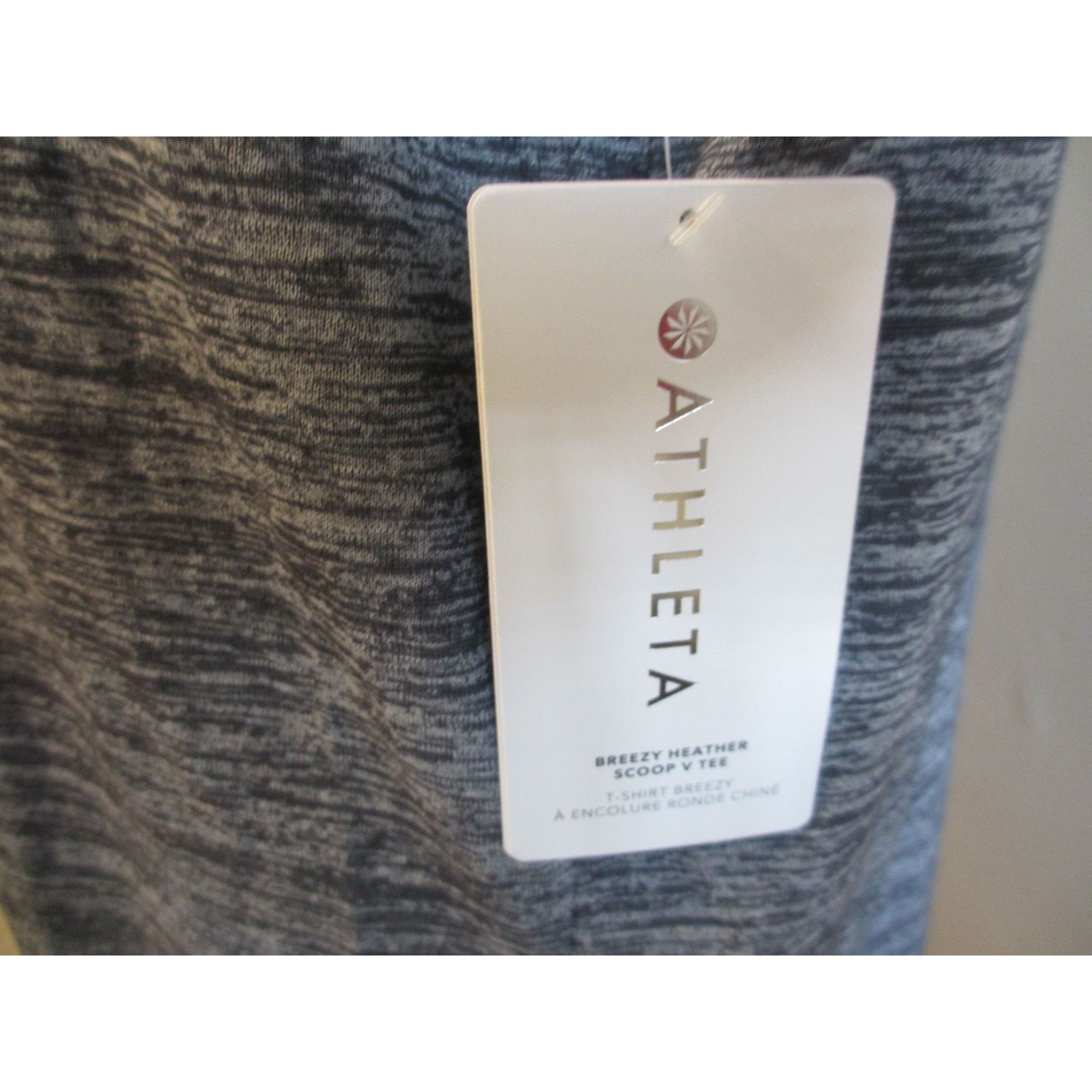 Athleta ATHLETA GREY VNECK TSHIRT XL TALL NEW WITH TAGS Size XL / US 12-14 / IT 48-50 - 7 Thumbnail