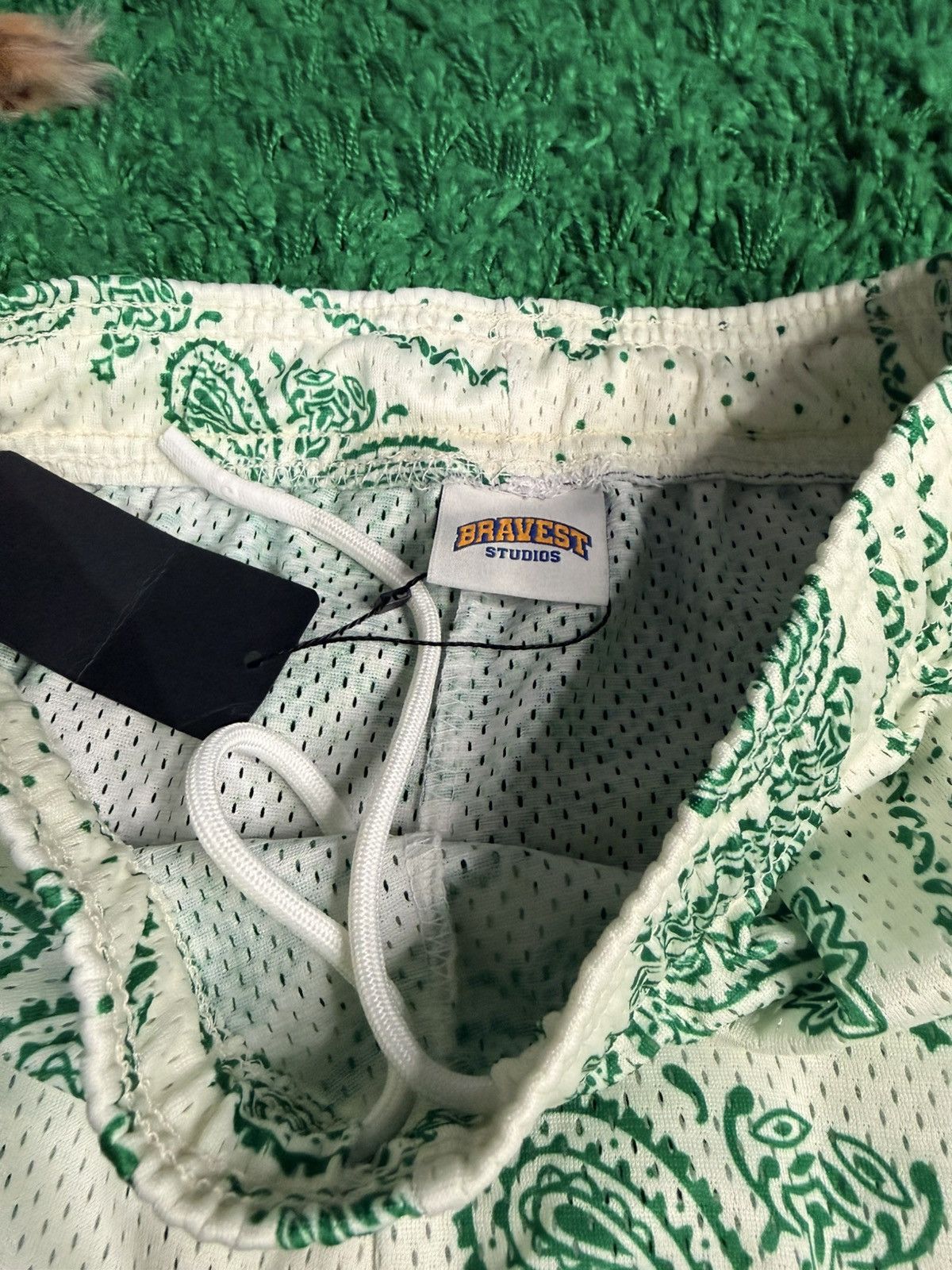 Bravest Studios Bravest Studio White/Green Paisley Size SMALL Size US 30 / EU 46 - 4 Thumbnail