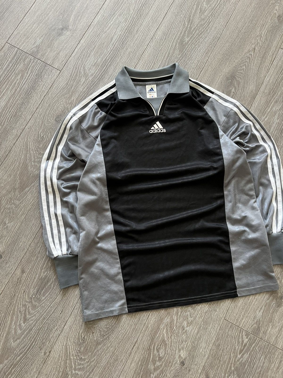 Adidas Vintage 90s Adidas Jersey Long Sleeve Soccer Football Size US M / EU 48-50 / 2 - 2 Thumbnail