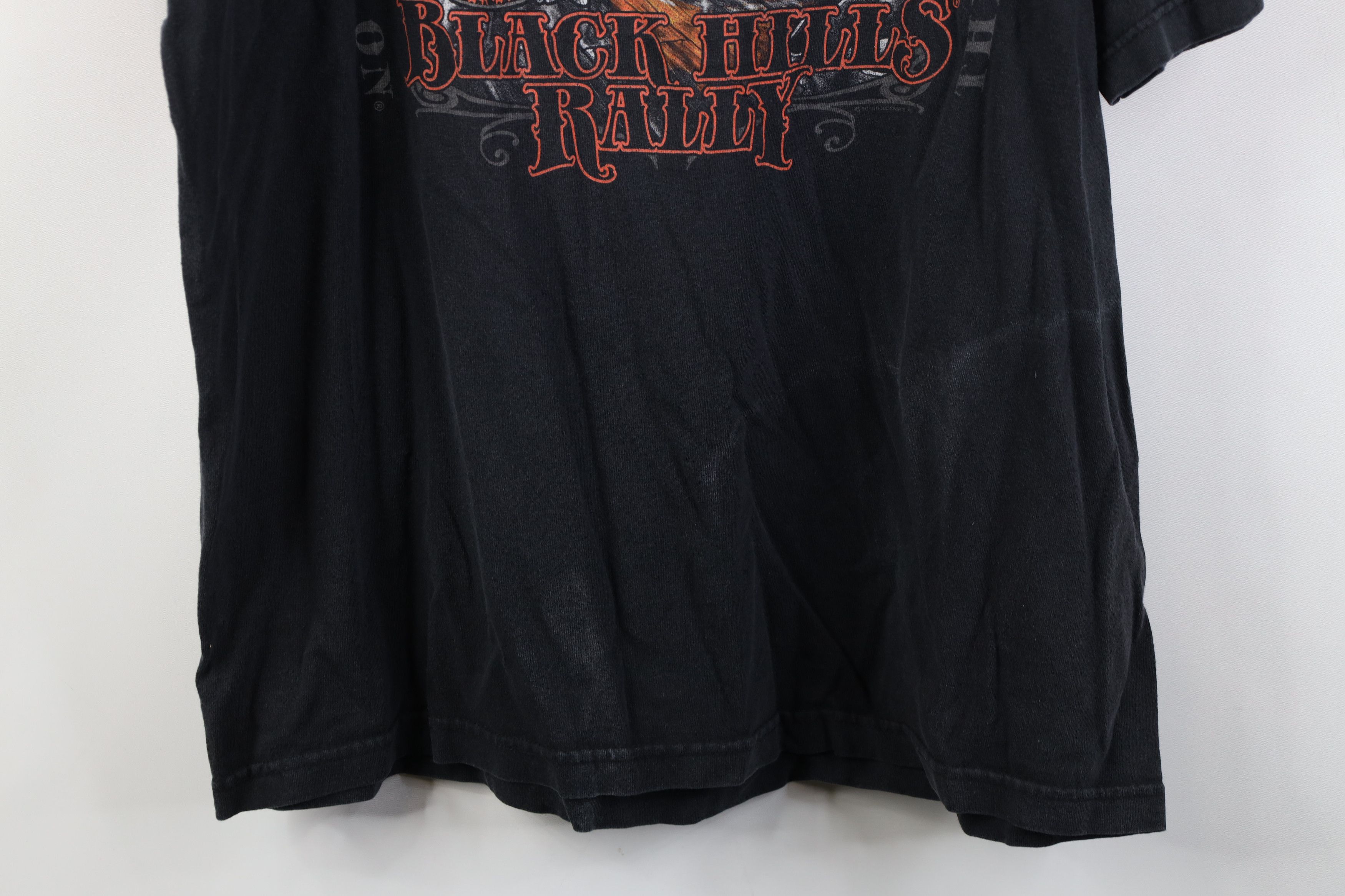 Vintage Vintage 2016 Sturgis Hills Rally Skeleton Tribal T-Shirt Size US XL / EU 56 / 4 - 16 Thumbnail