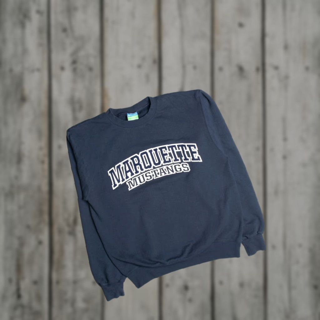 Champion VINTAGE Marquette Mustangs Sweatshirt Small Dark Blue Champion Sweatshirt Pullover Unisex Adults Blue 90s 80s Mens Womens Boys Girls Size US S / EU 44-46 / 1 - 1 Thumbnail