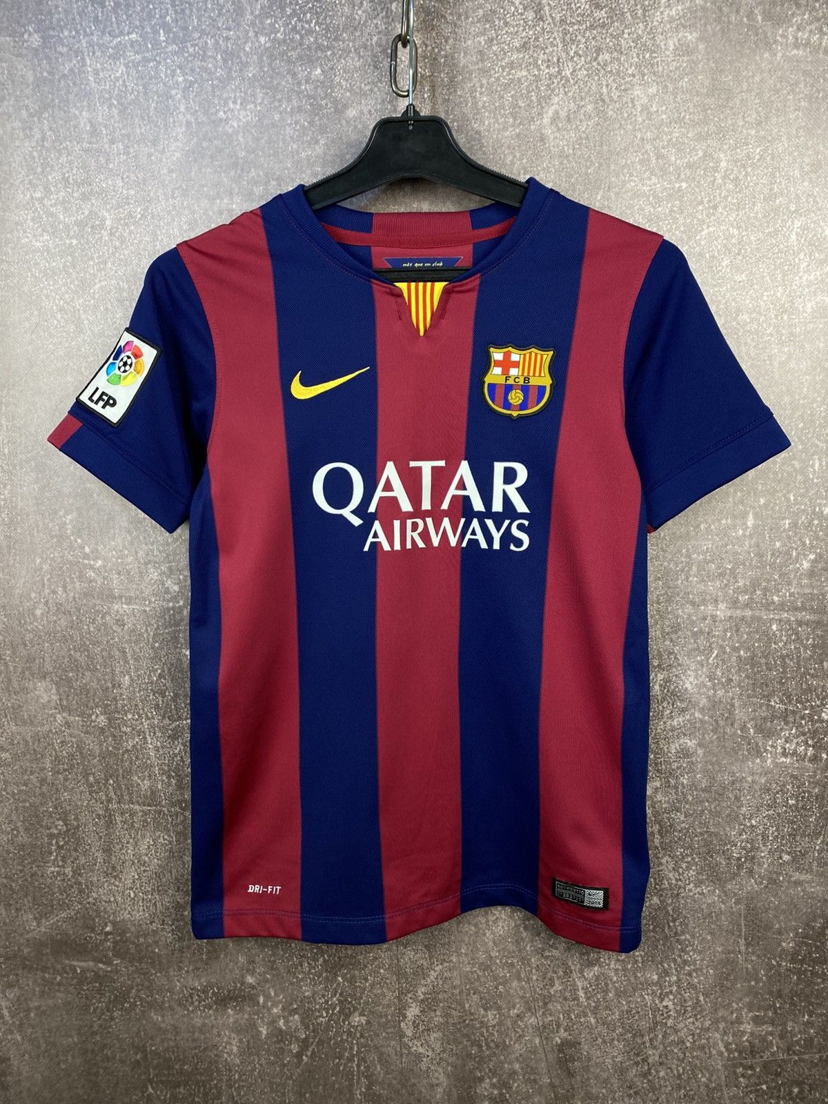 Nike Nike f.c. barcelona kids soccer football Size US M / EU 48-50 / 2 - 1 Thumbnail
