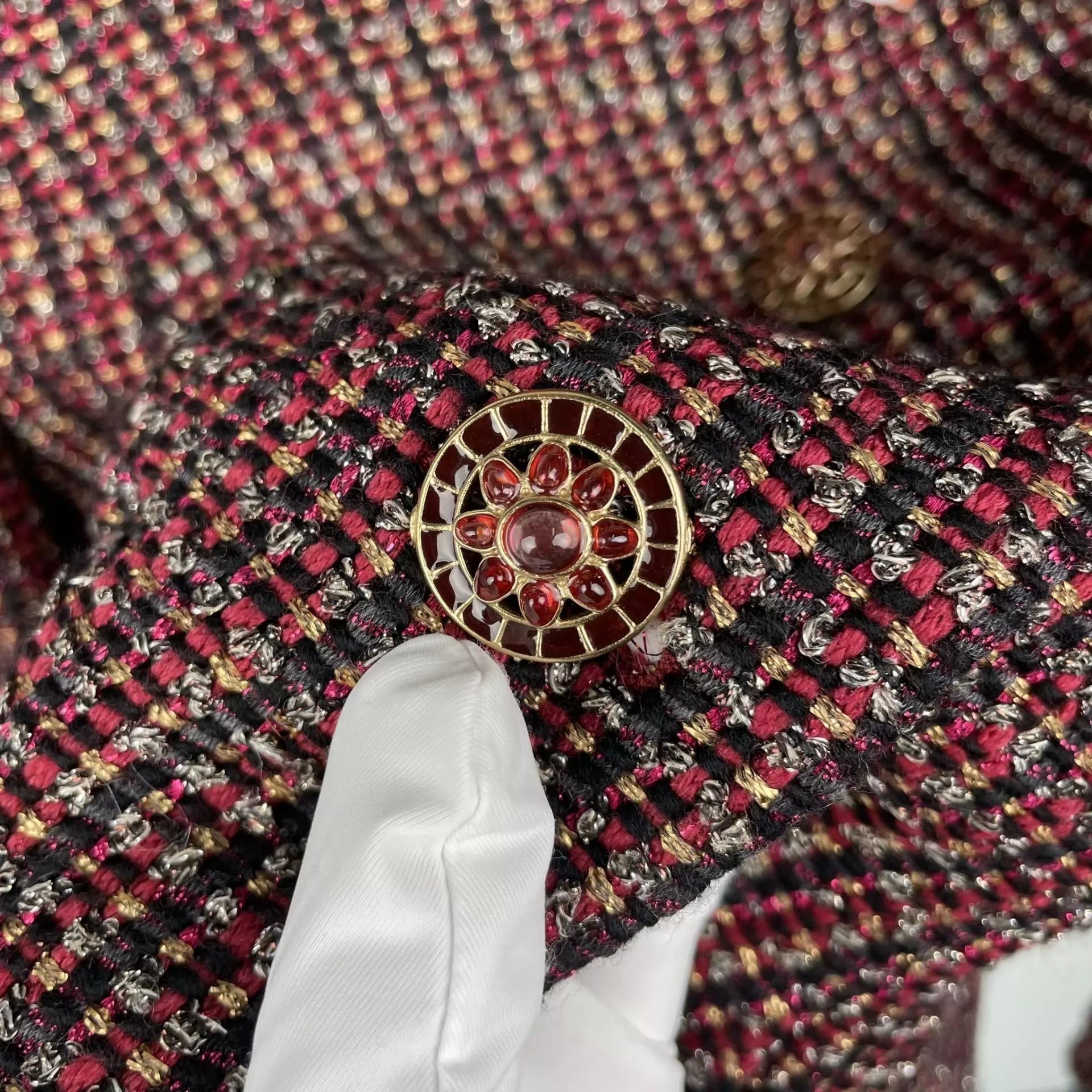 Chanel Chanel colorblocked tweed jacket size 36 Size XS / US 0-2 / IT 36-38 - 3 Thumbnail