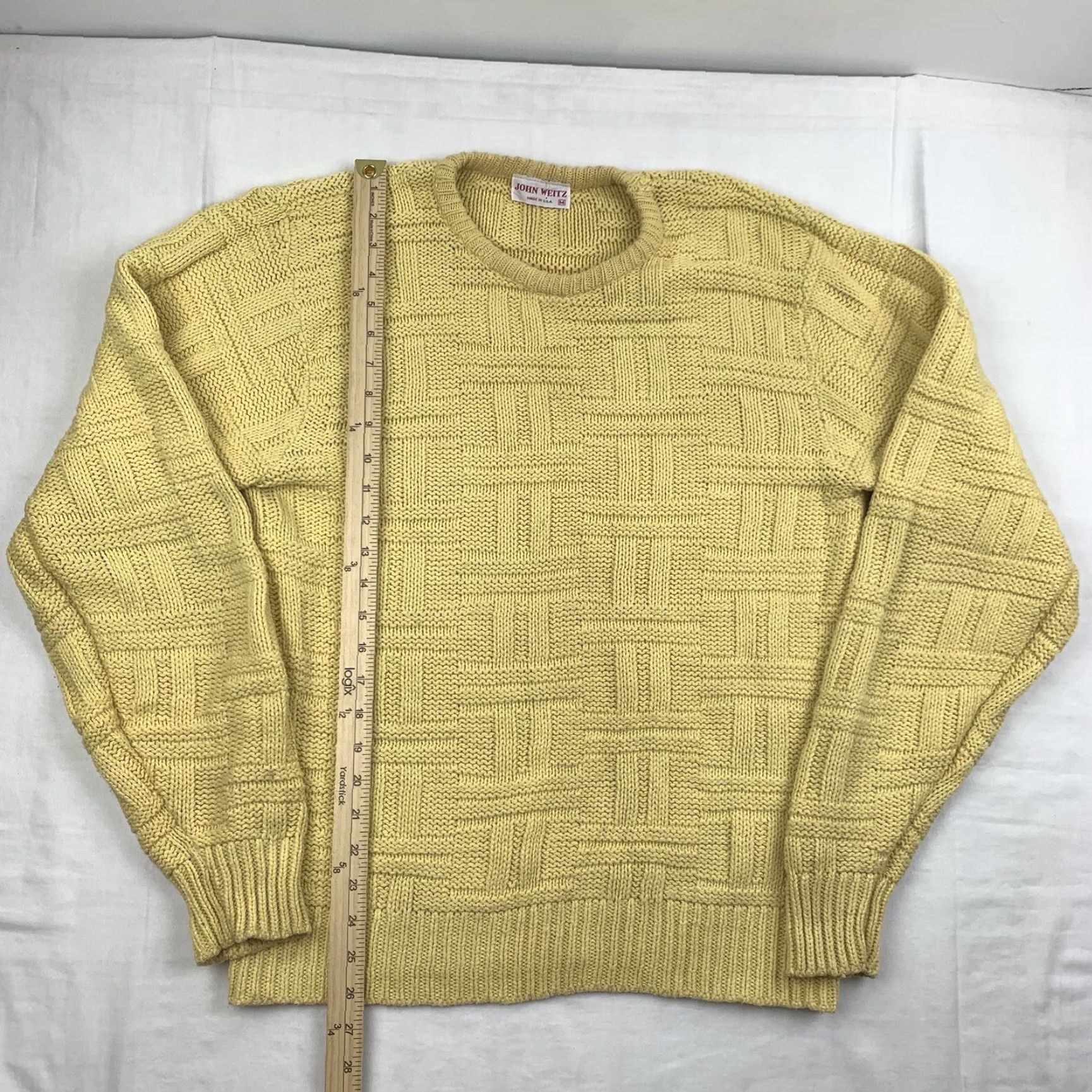 Vintage VINTAGE John Weitz Sweater Men Adult M Yellow Knit Pullover Crew Neck 90s 80s Made in USA Size US M / EU 48-50 / 2 - 4 Thumbnail