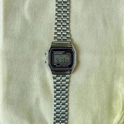 Jewelry y2k 2000s vintage style stainless steel silver digital watch Size ONE SIZE - 5 Thumbnail