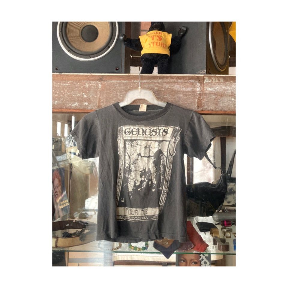 Vintage ‘78 Distressed GENESIS Tour Tee Size US S / EU 44-46 / 1 - 1 Thumbnail