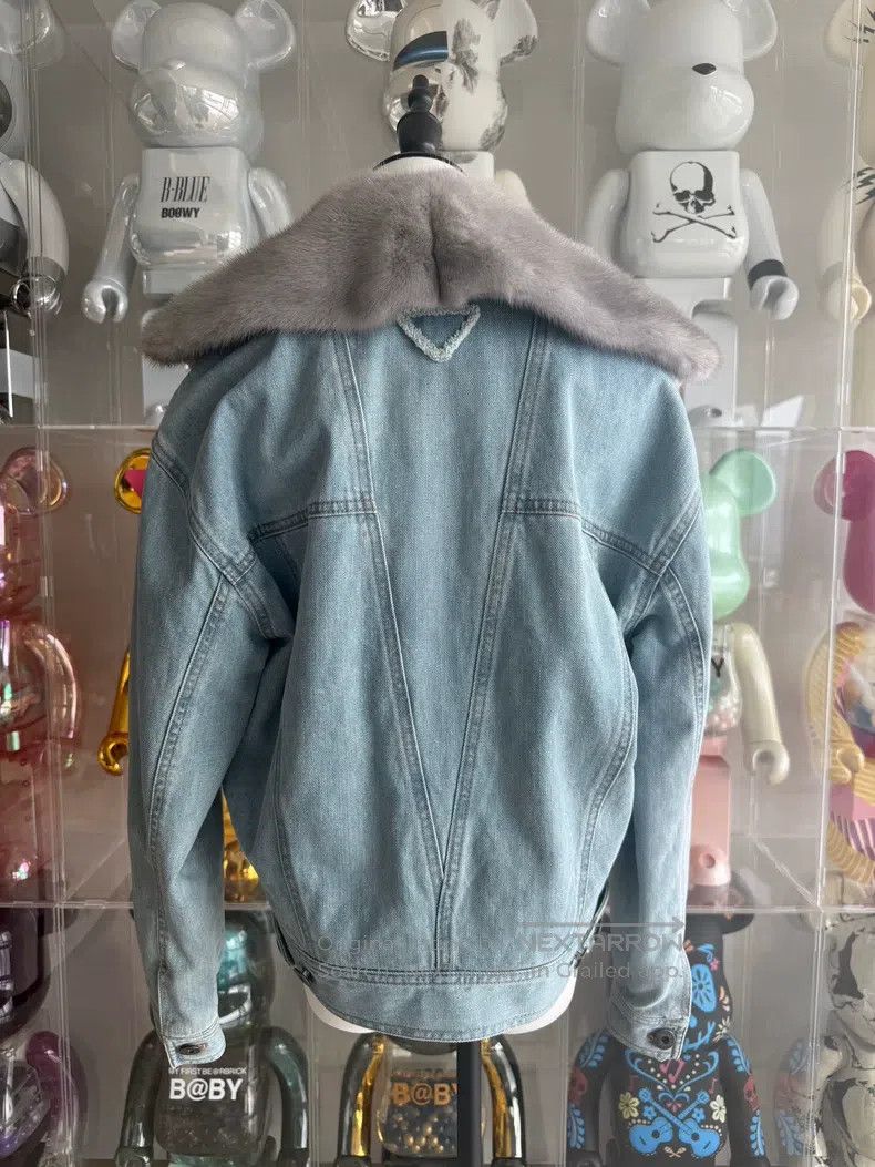 Prada Prada Mink fur collar denim jacket Size XS / US 0-2 / IT 36-38 - 2 Thumbnail