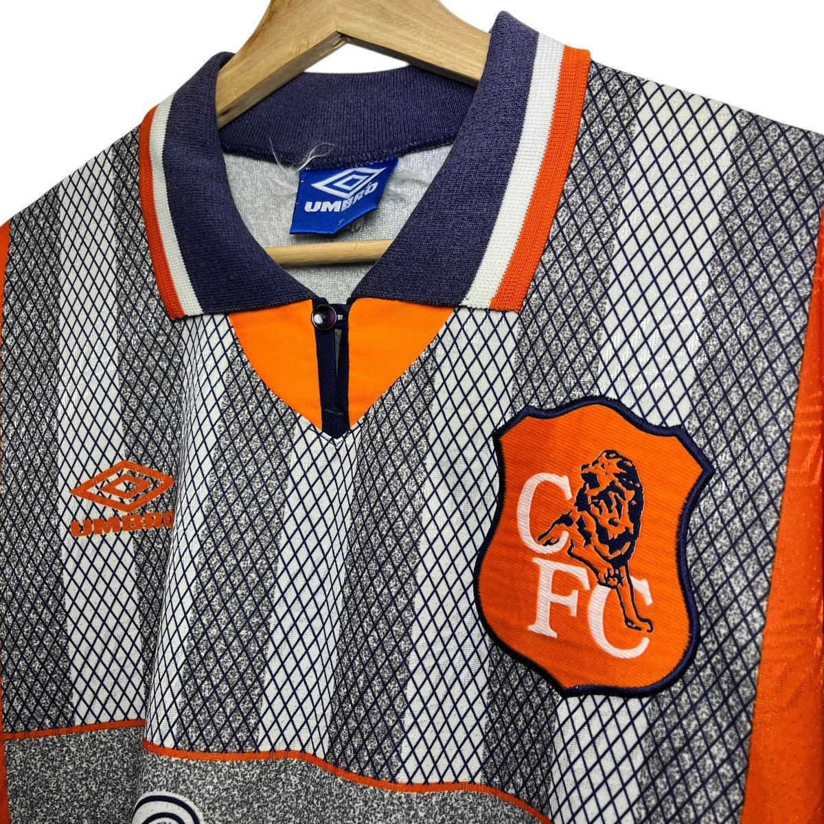 Umbro RARE Vintage Chelsea 1994/95 Away Kit Jersey Size US M / EU 48-50 / 2 - 4 Thumbnail
