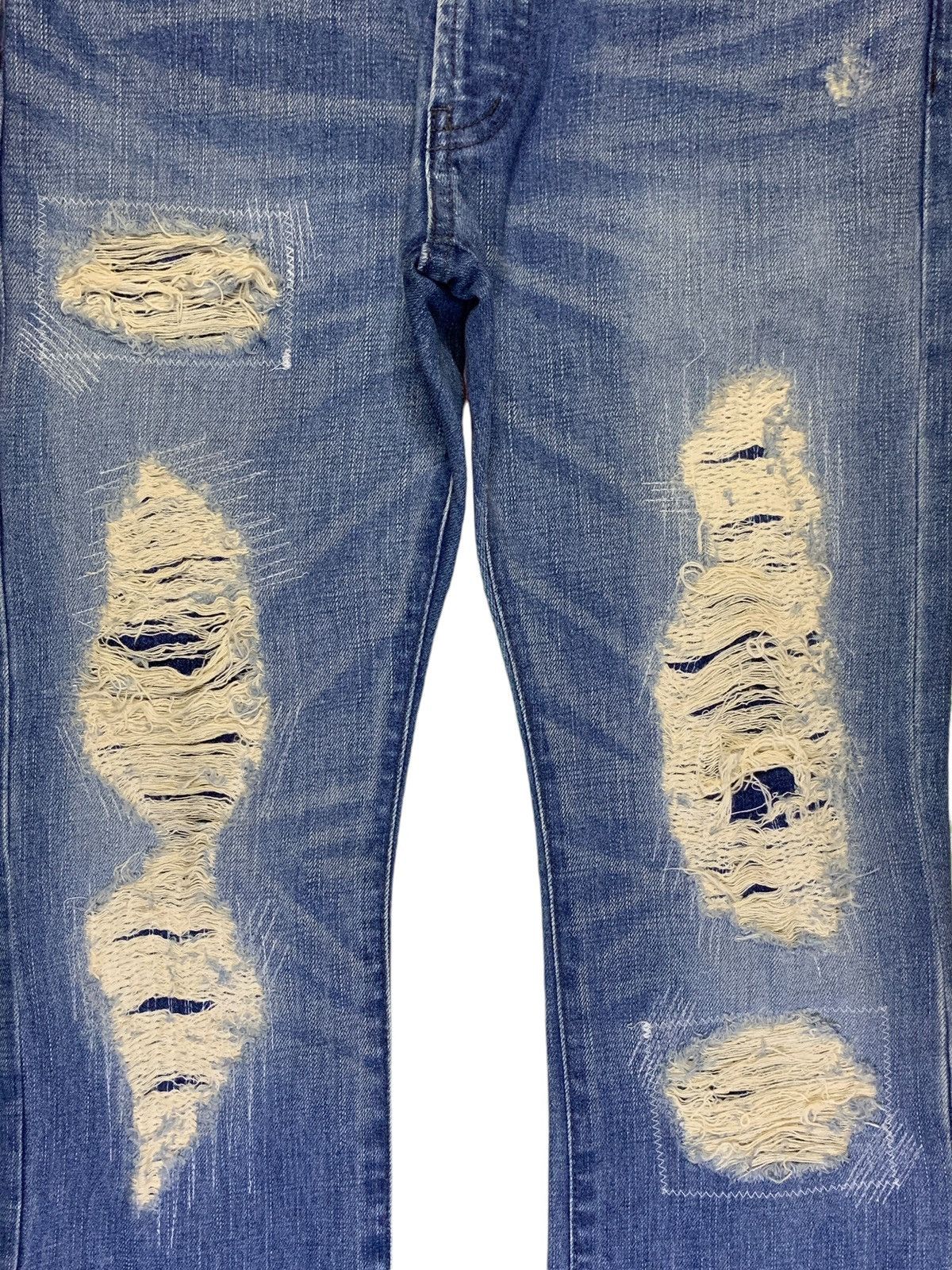 Takeo Kikuchi SALES🔥Vintage Takeo Kikuchi Faded Wash Rip Patched Jeans Size US 31 - 5 Thumbnail