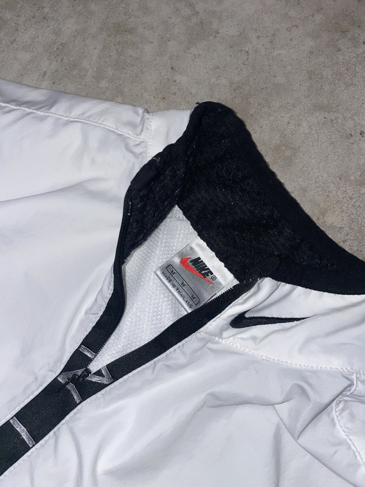 Nike × Vintage 90’s White Nike Lightweight Pullover Windbreaker Size US M / EU 48-50 / 2 - 4 Thumbnail