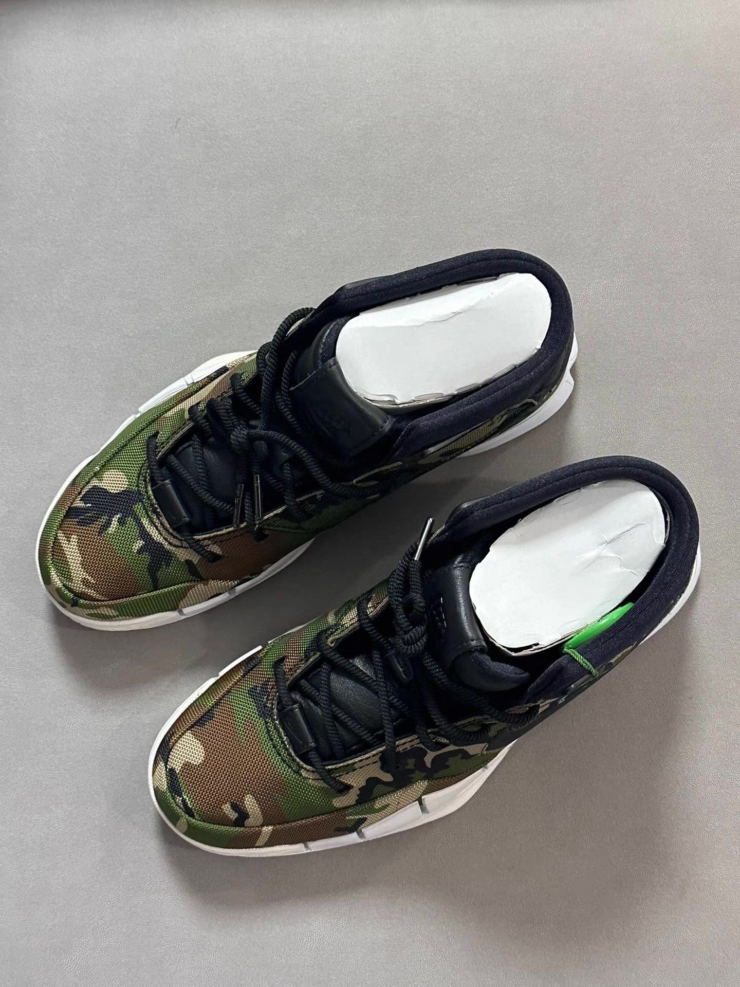 Nike Nike Kobe 1 x Undefeated Green Camo Ｑ20 Size US 10 / EU 43 - 5 Thumbnail