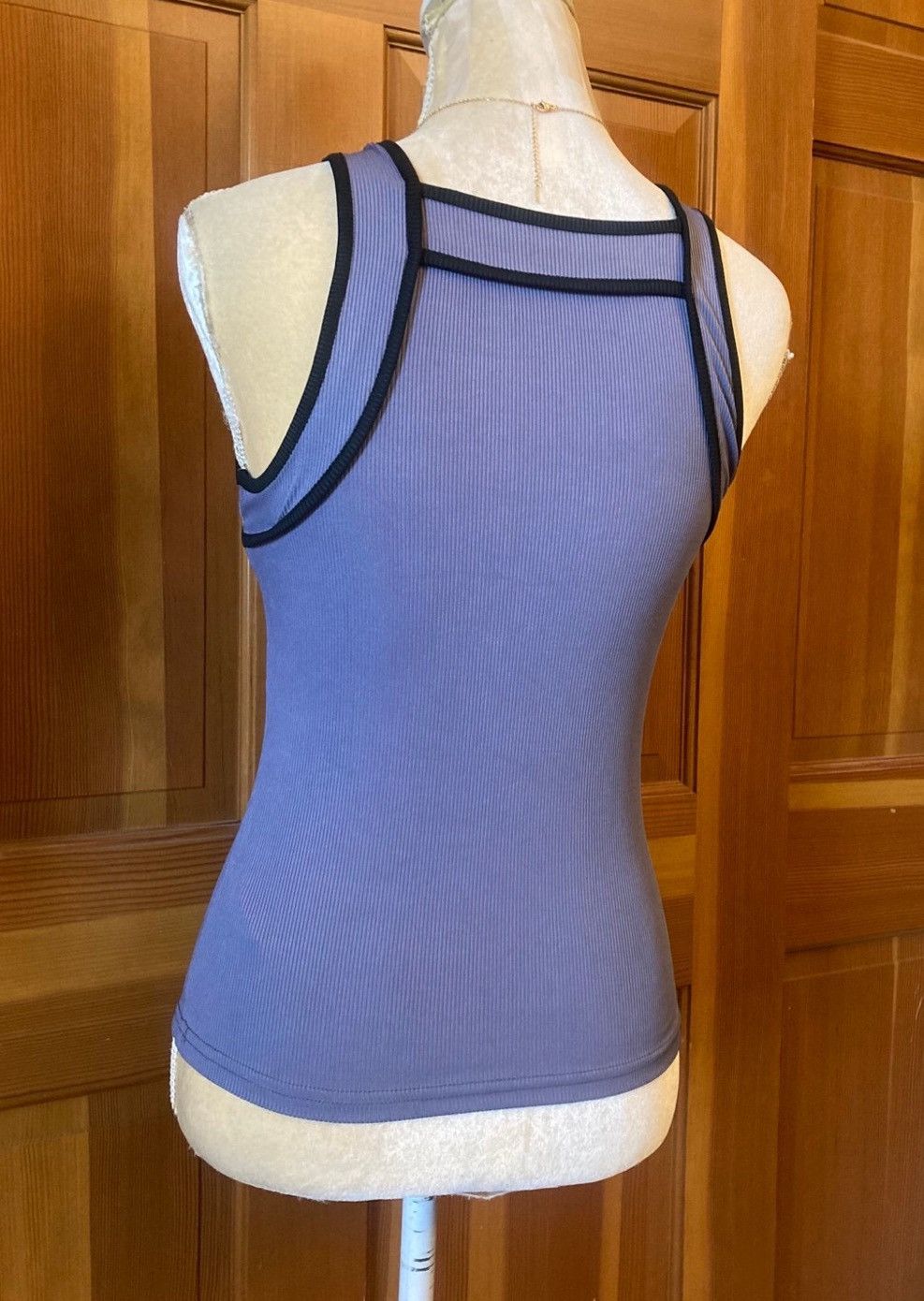 Designer × Other Nwt, Lavishly Paris Women’s Summer Slim Fit Tank Top. Size M / US 6-8 / IT 42-44 - 8 Thumbnail