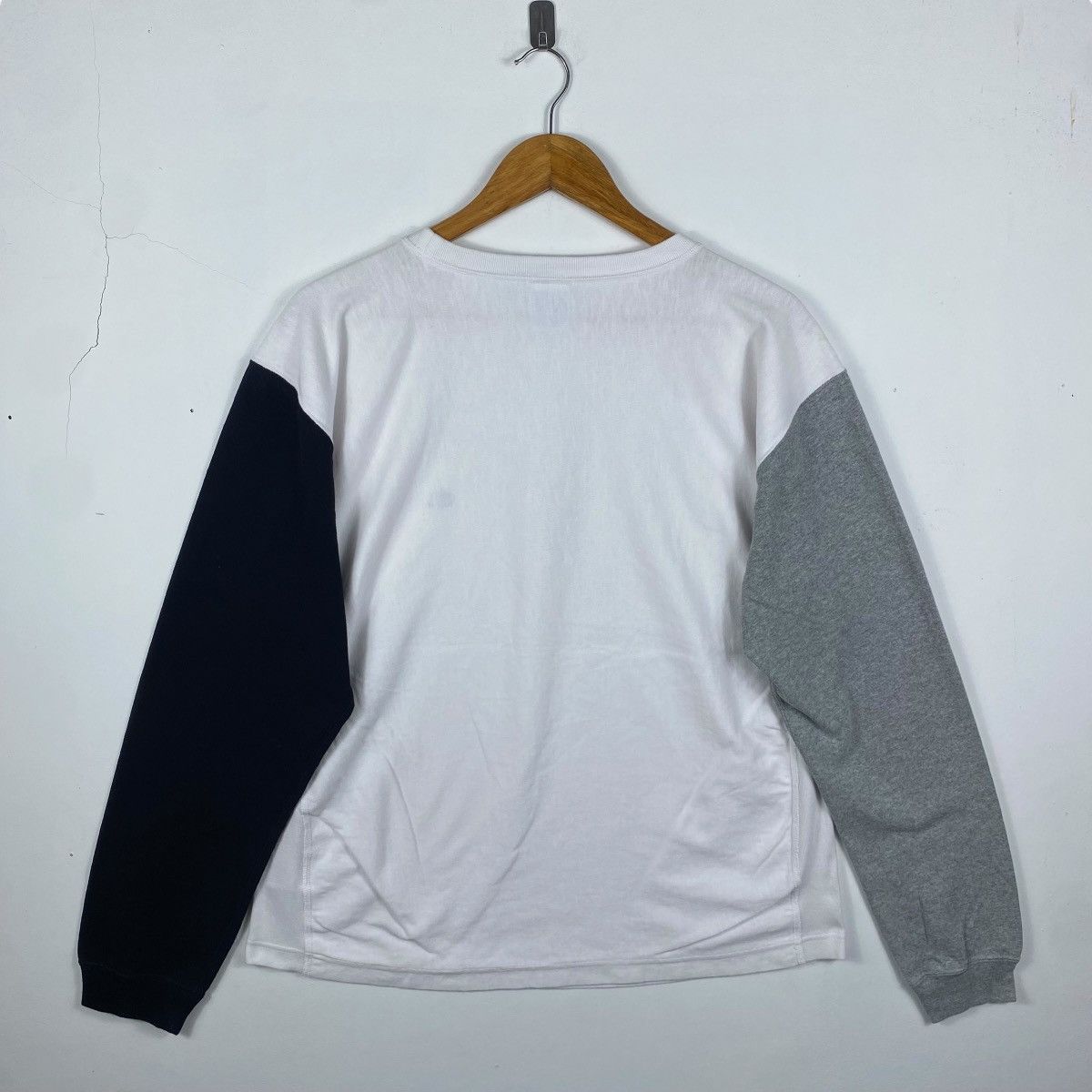 Champion CHAMPION Two Tones Sleeve Reverse Weave Tee Shirt Large Size Size US L / EU 52-54 / 3 - 4 Thumbnail