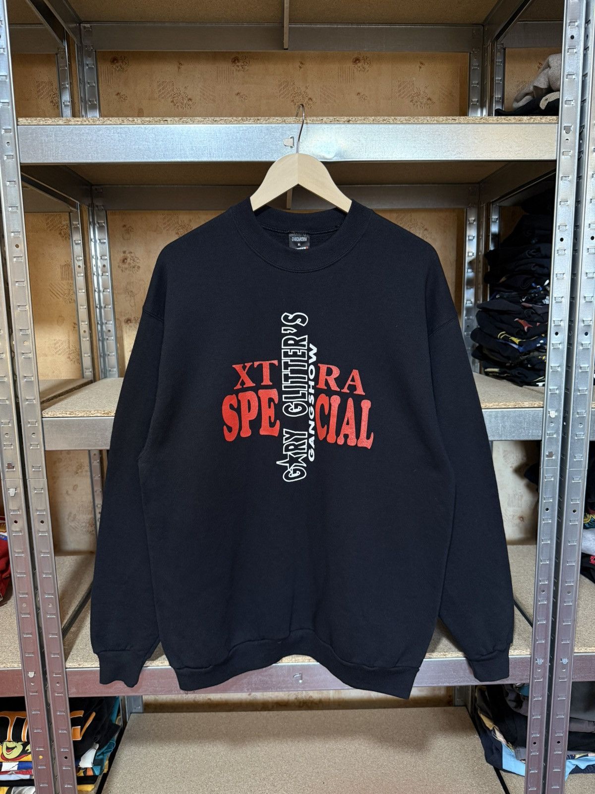 Band Tees × Vintage Vintage Gary Glitter Gangshow December Tour 1993 Sweatshirt Size US XL / EU 56 / 4 - 1 Thumbnail