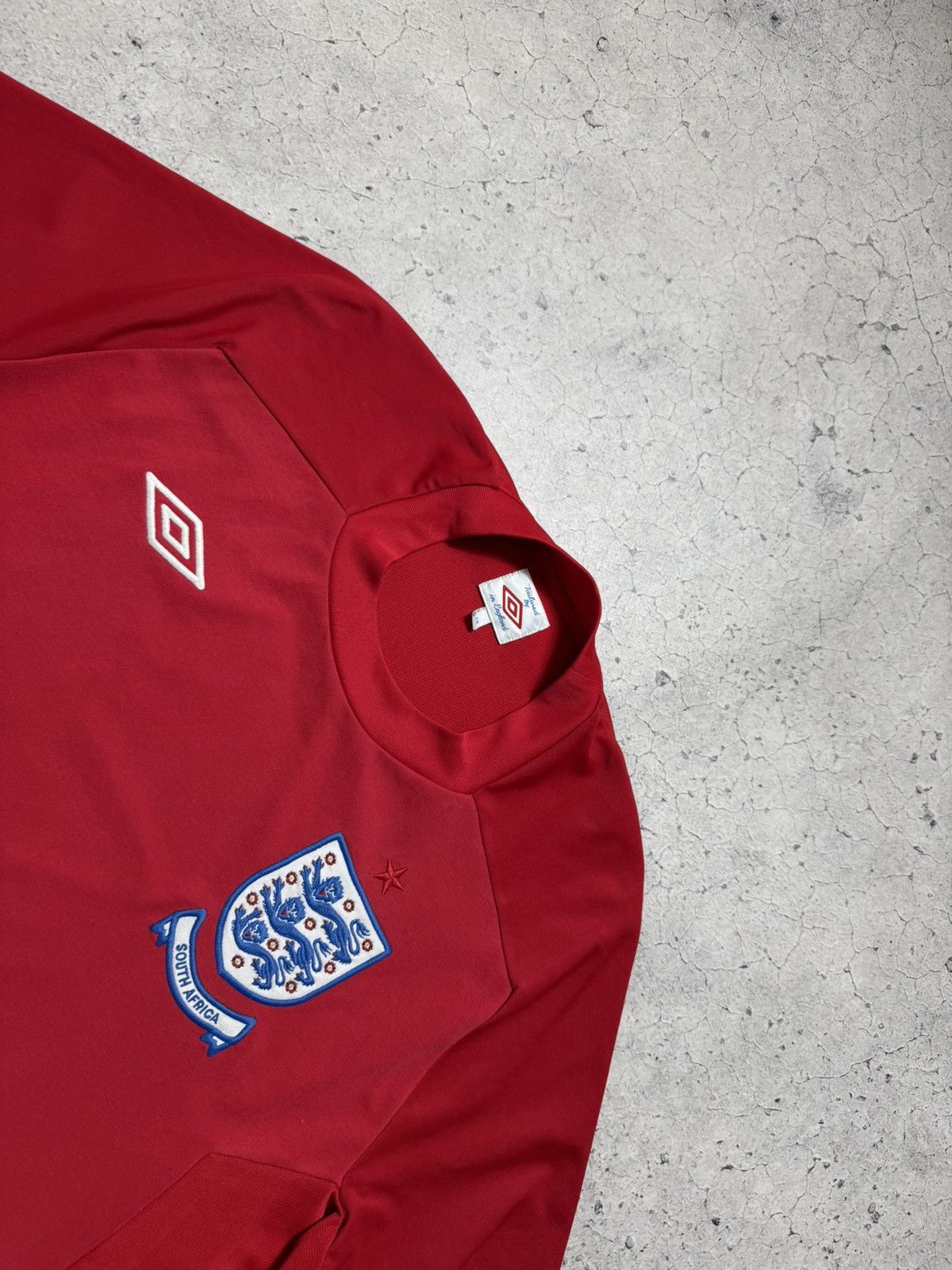 Umbro Umbro England Team 2010/2011 Vintage Soccer Jersey Size US S / EU 44-46 / 1 - 4 Thumbnail
