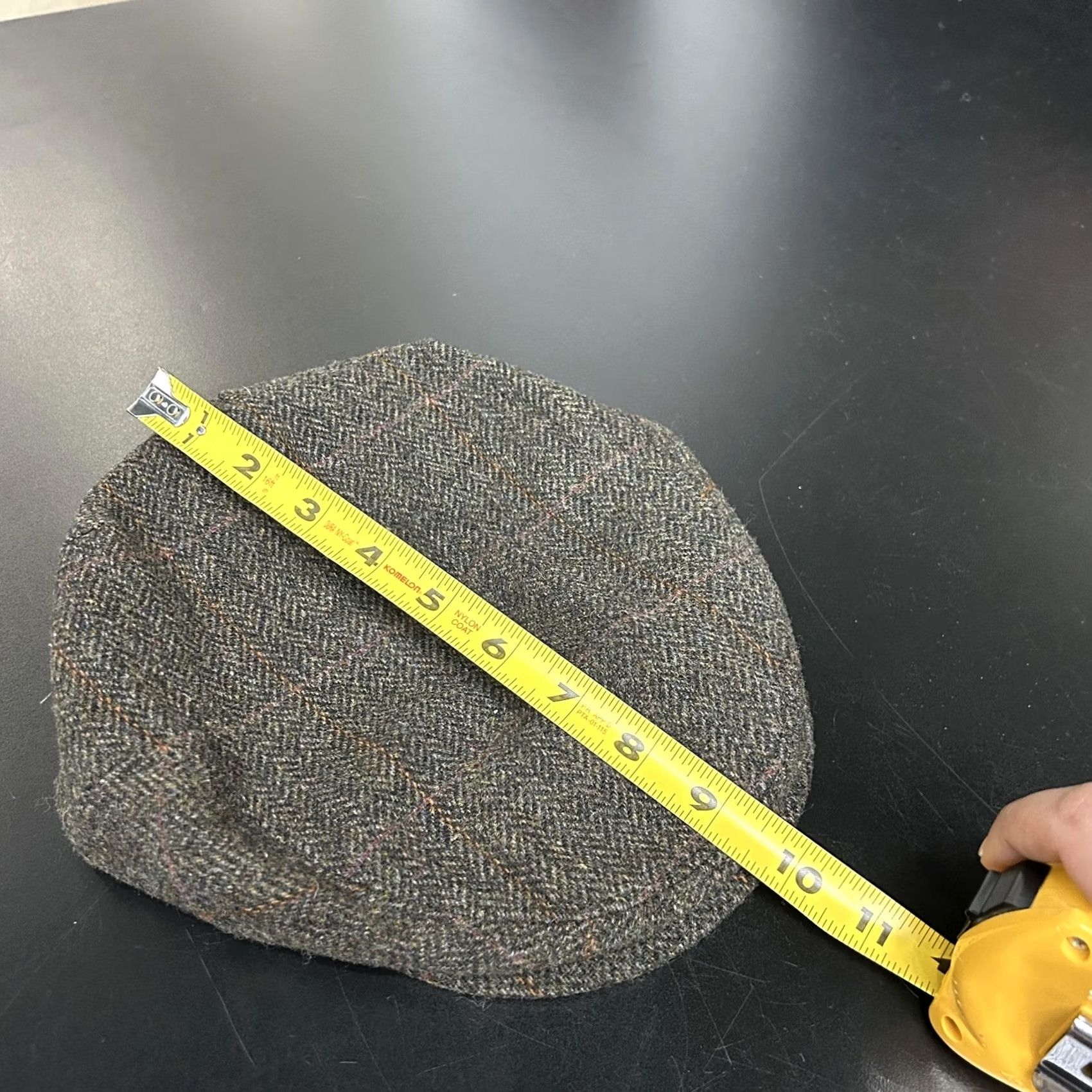 Jos. A. Bank VINTAGE Jos. A. Bank Hat Cap Fitted Mens Medium Brown Herringbone Tweed Wool Flat Lined Size ONE SIZE - 7 Thumbnail