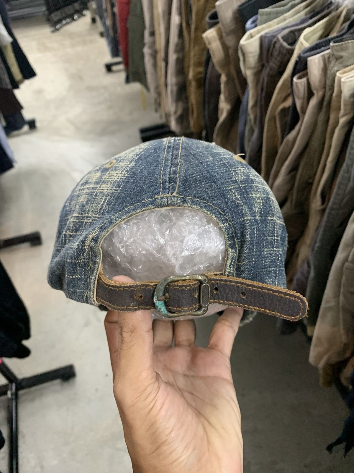 Christian Audigier × Von Dutch Von Dutch Distress Denim Inspired Travis Scott Trucker Cap Size ONE SIZE - 7 Thumbnail