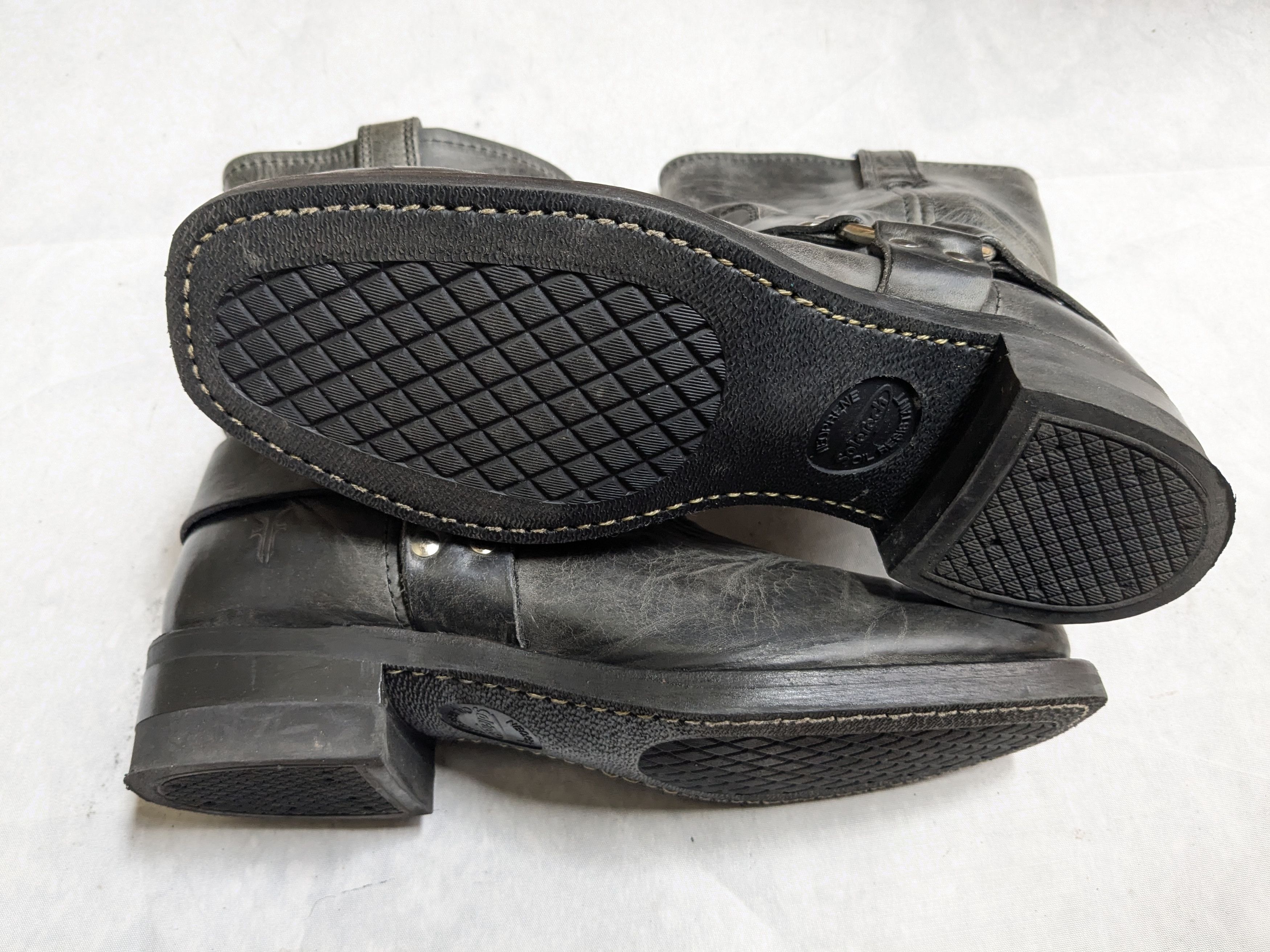 Frye Frye Harness Boots Black Leather 9 M Buckle Size US 9 / EU 42 - 14 Thumbnail