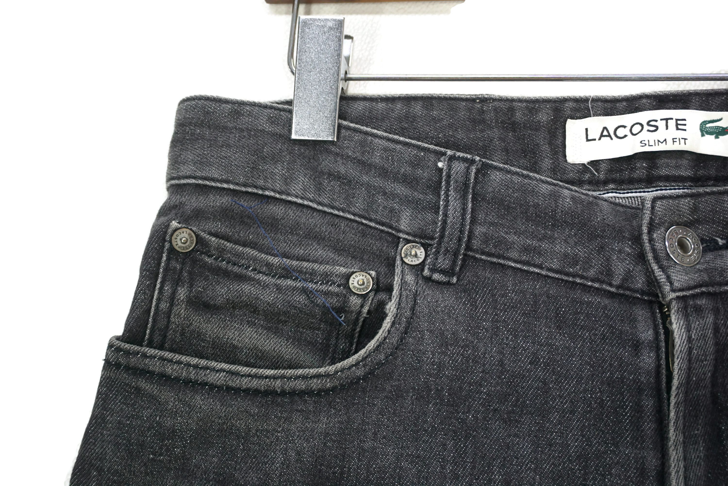 Lacoste Slim Fit Jeans Size 30 fit W31xL33 Lacoste Distressed Denim Size US 30 / EU 46 - 4 Thumbnail