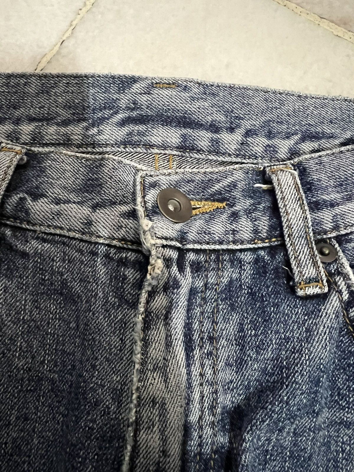 If Six Was Nine × Japanese Brand × Vintage 💥90’s💥Vintage Uniqlo Ripped Distress Jean Japan Size US 30 / EU 46 - 12 Thumbnail
