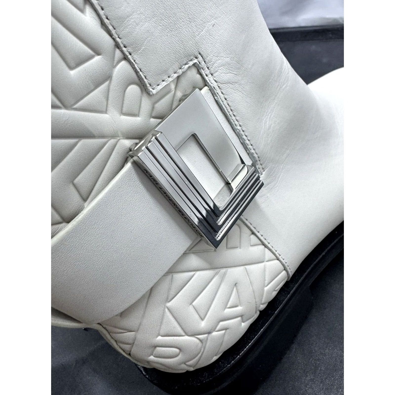 Karl Lagerfeld Karl Lagerfeld Paris Vara Buckled Zip Ankle Boots White Women’s 9.5 Fashion Bootie Ladies 9.5 Size US 10 / IT 40 - 6 Thumbnail