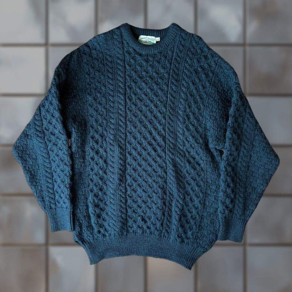 Vintage VINTAGE Aran Crafts Cable Knit Sweater XL Green Wool Ireland Fisherman Winter Outdoors Men Pullover Crew Neck Size US XL / EU 56 / 4 - 1 Thumbnail