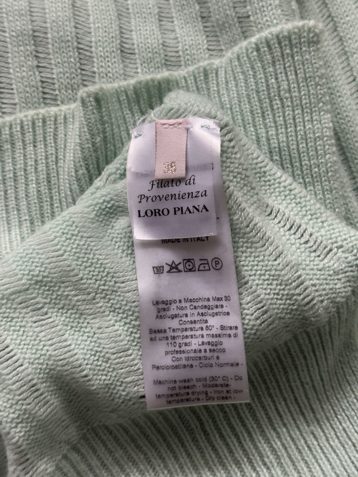 Loro Piana Loro Piana x Tabaroni 100% cashmere mesh knit sweater Size S / US 4 / IT 40 - 8 Thumbnail