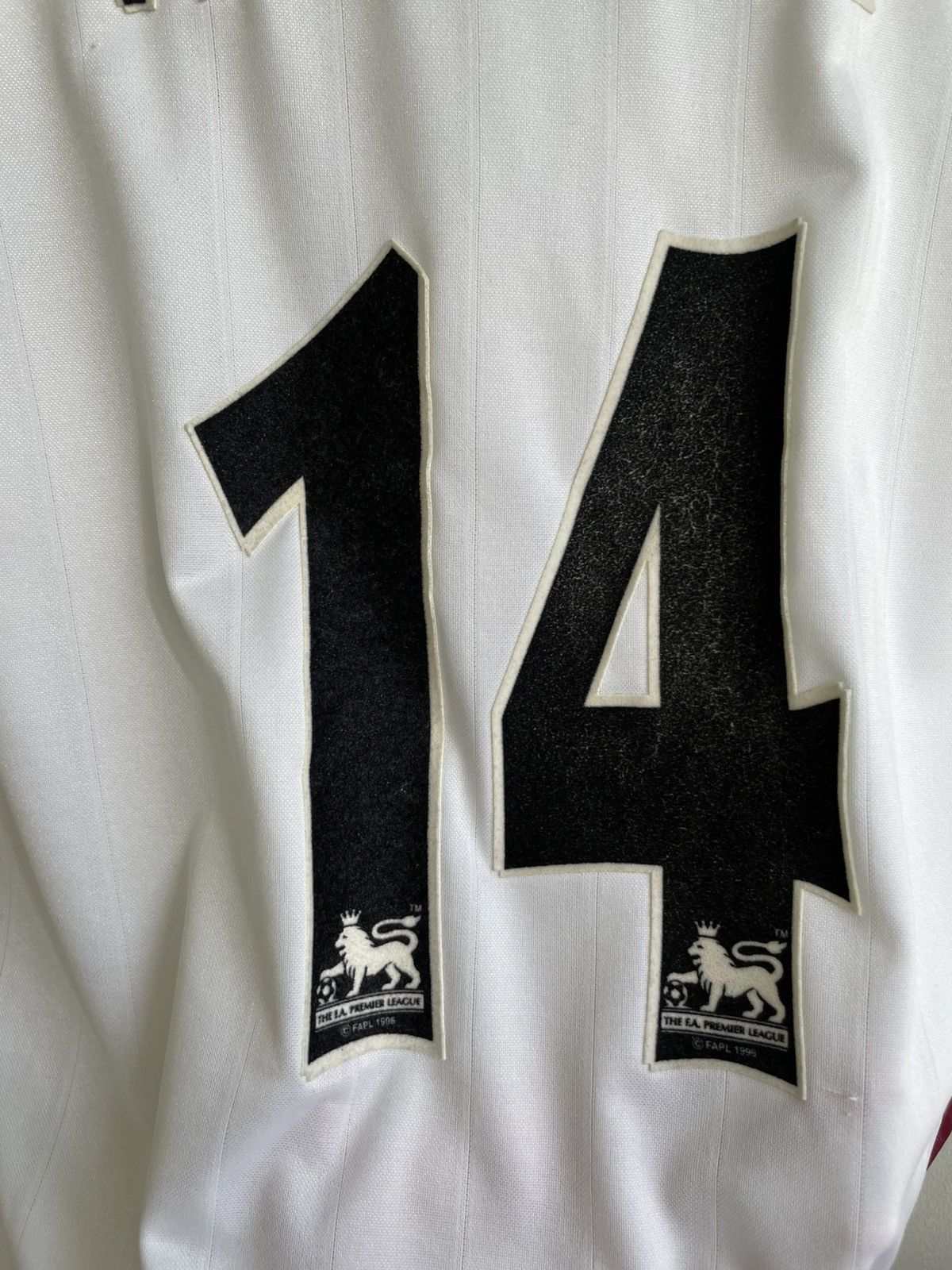 Vintage West Ham United 1998 1999 Wright #14 Football Jersey Shirt Size US XL / EU 56 / 4 - 21 Thumbnail