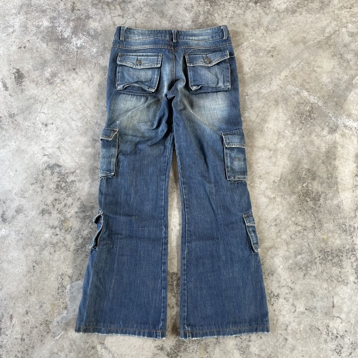 Designer × Marc Jacobs 🔥Marc Jacobs 8 Pocket Stoned Wash Flare Women Distress Jeans Size 31" - 4 Thumbnail