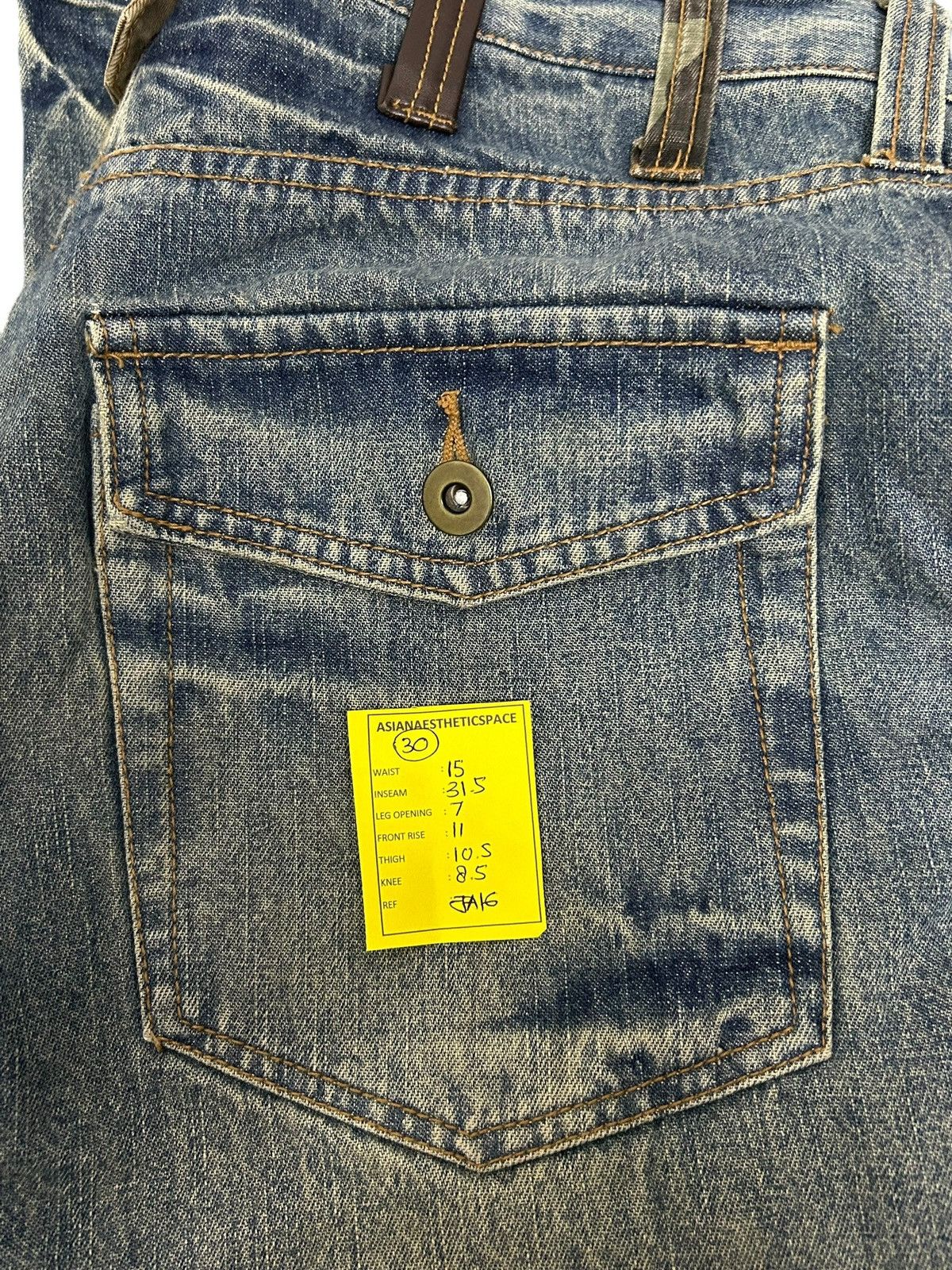GOSTAR DE FUGA Strange Heaven Double Waist Clawn Mark Whisker Light Washed Size US 30 / EU 46 - 21 Thumbnail