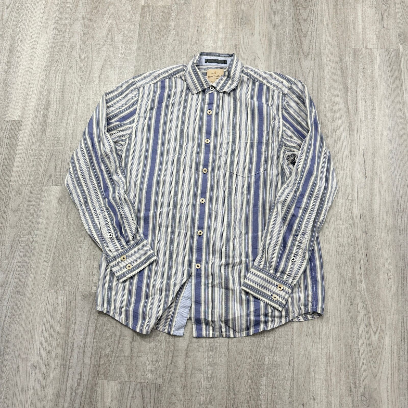 Tommy Bahama Tommy Bahama Jeans Shirt Men's Medium Blue White Gray Size US M / EU 48-50 / 2 - 1 Thumbnail