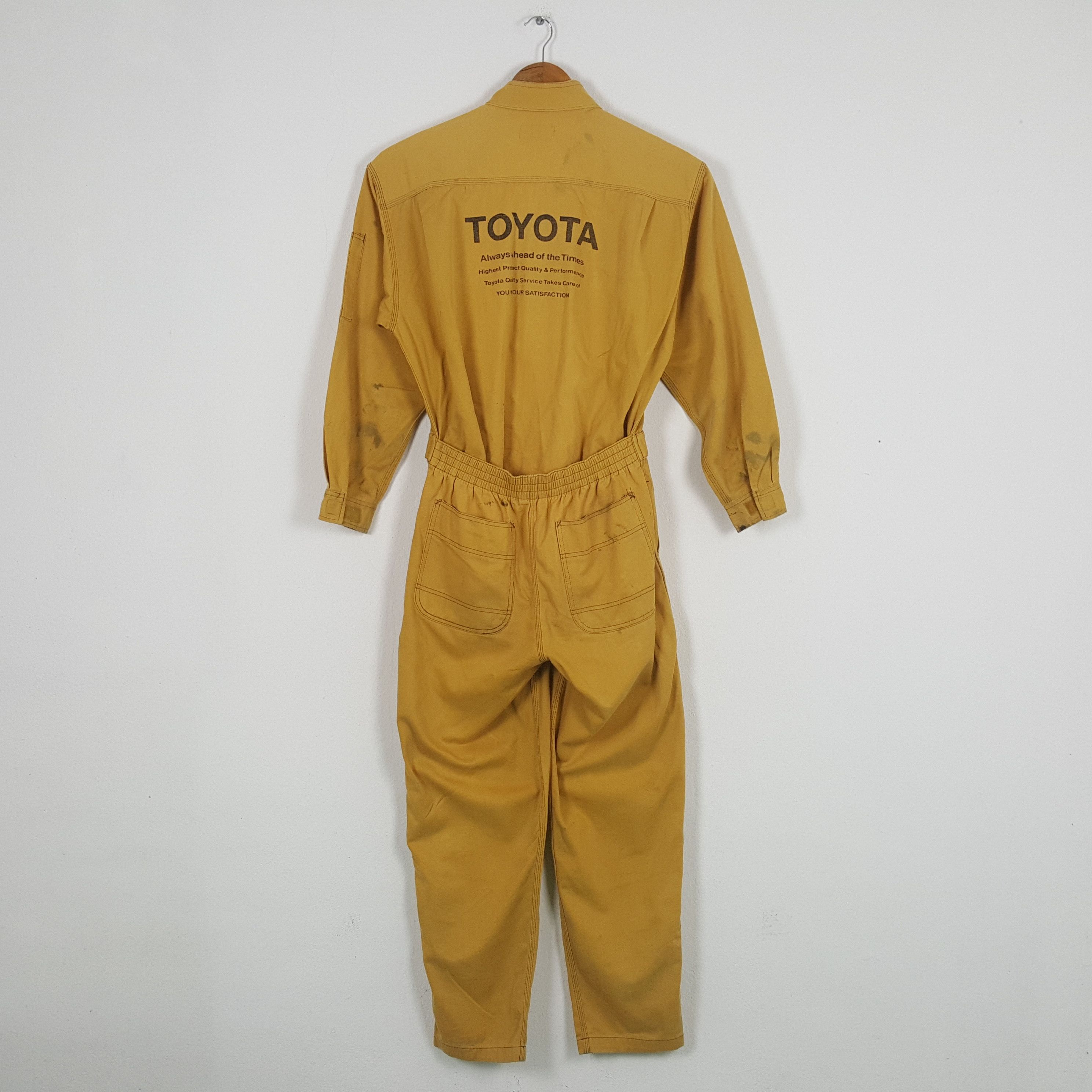 Vintage TOYOTA Racing Team Motorsport Coverall Jacket C286N3