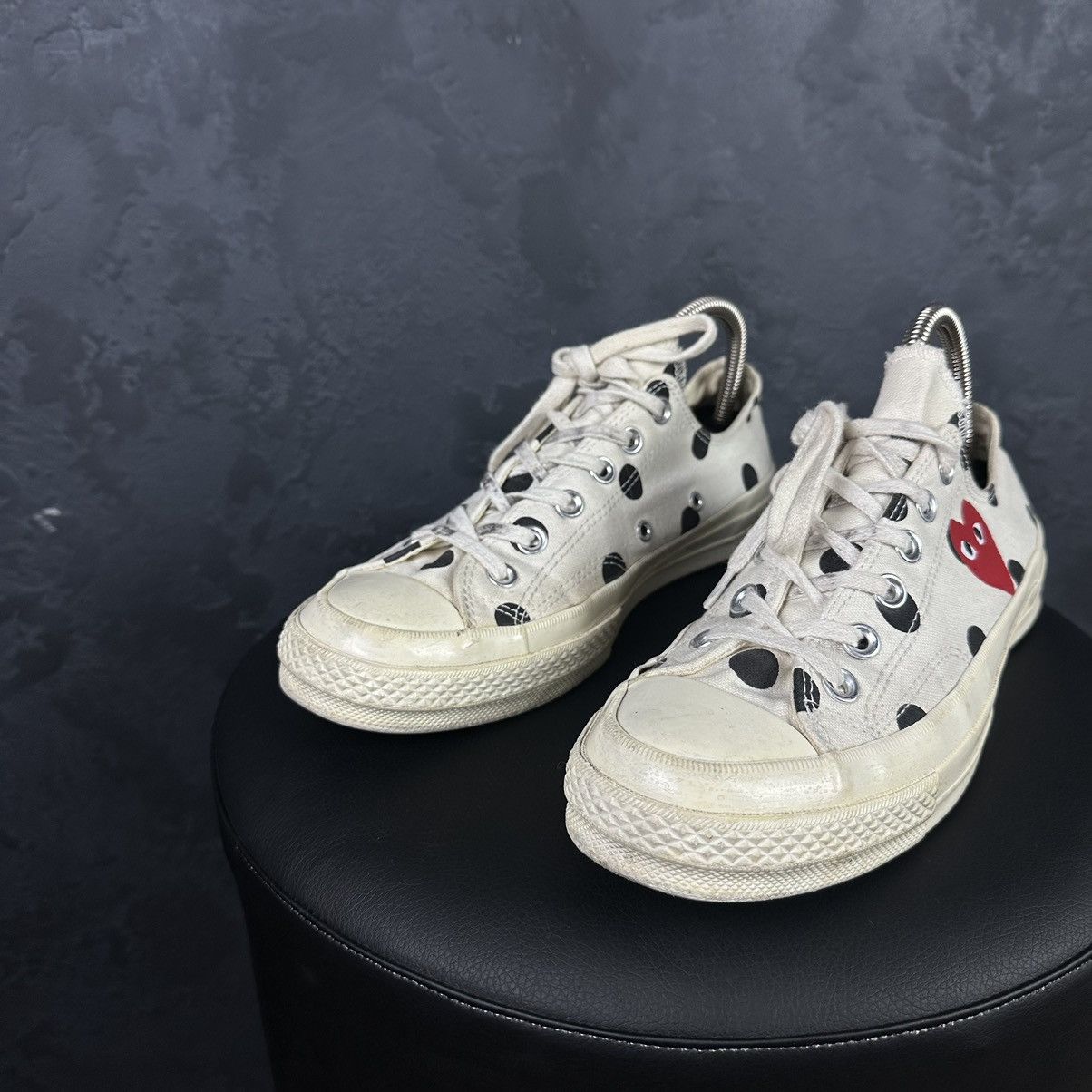 Comme des Garcons × Converse Play Converse x Comme des Garçons Chuck Low "Polka Dot" Size US 7 / EU 40 - 3 Thumbnail