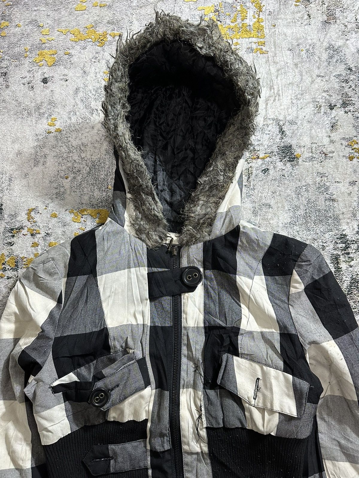 Japanese Brand LGB STYLE CRAZY CROPPED FUR HOODIE ZIP TARTAN JACKET Size S / US 4 / IT 40 - 3 Thumbnail