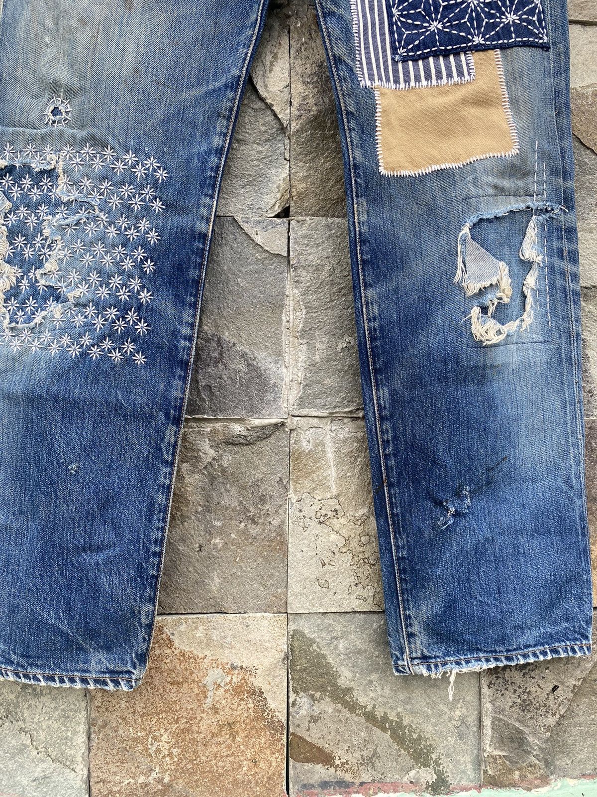 Levi's Vintage Clothing 1999 Levi’s 501 Distressed Patch Work Pants Size US 32 / EU 48 - 5 Thumbnail