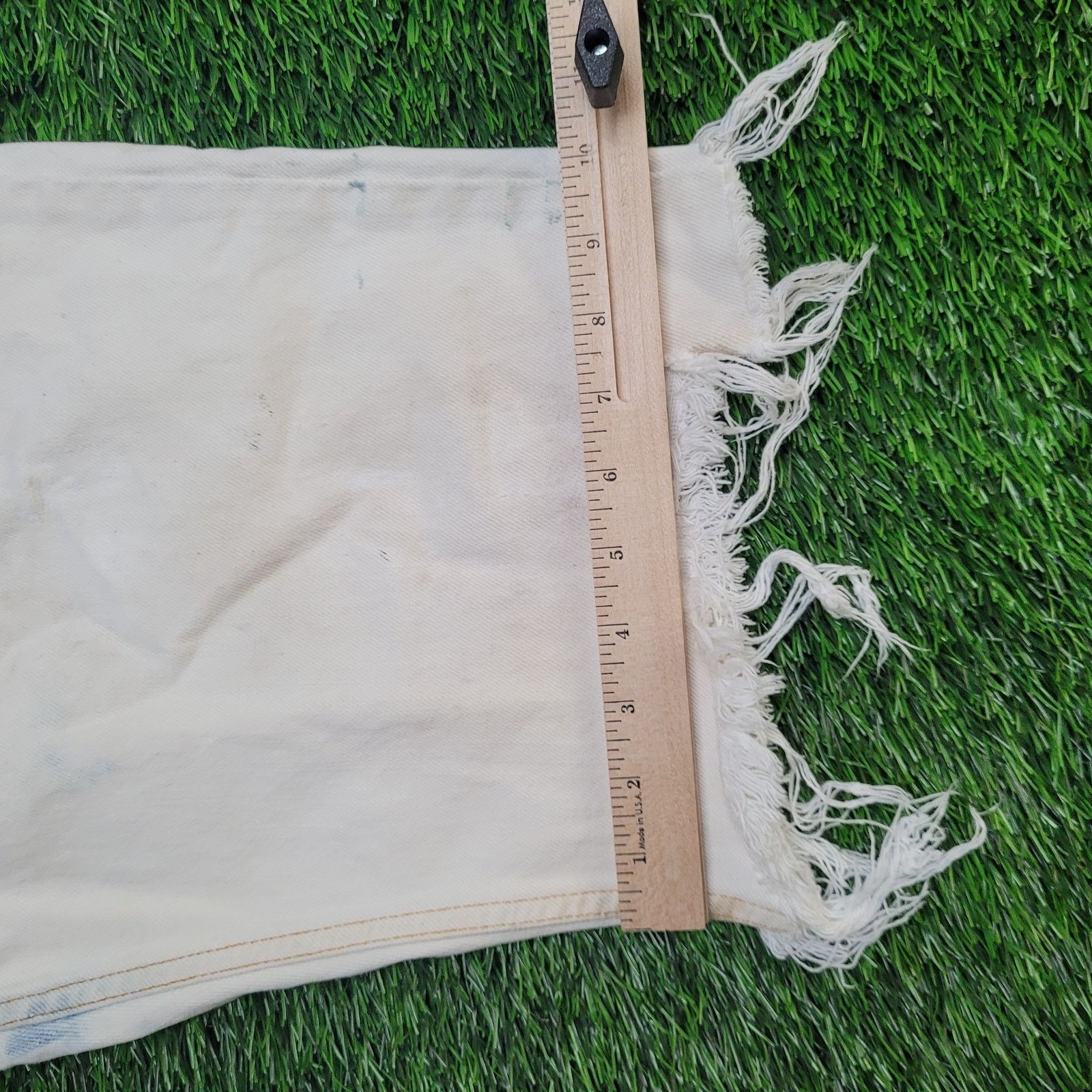 Levi's Y2K Style Levis Jorts Mens 32 Thrashed Painter Destroyed Size US 32 / EU 48 - 11 Thumbnail