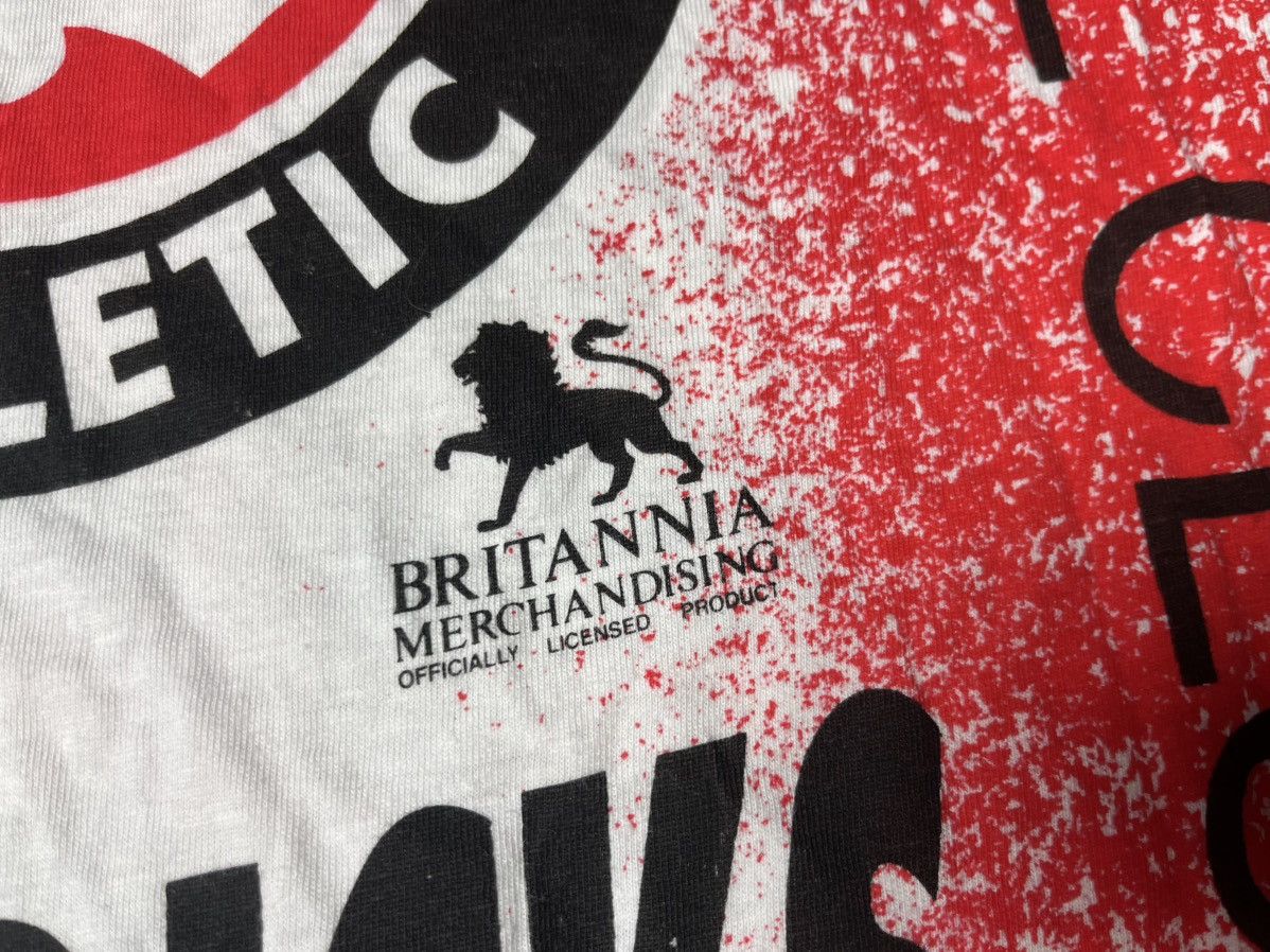 Band Tees Vintage Charlton Athletic football club tshirt AOP Size US XL / EU 56 / 4 - 4 Thumbnail