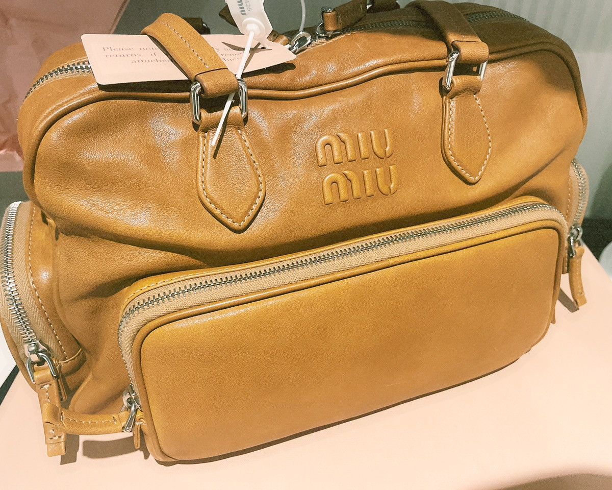 Miu Miu NWT Miumiu nap leather bag Size ONE SIZE - 3 Thumbnail