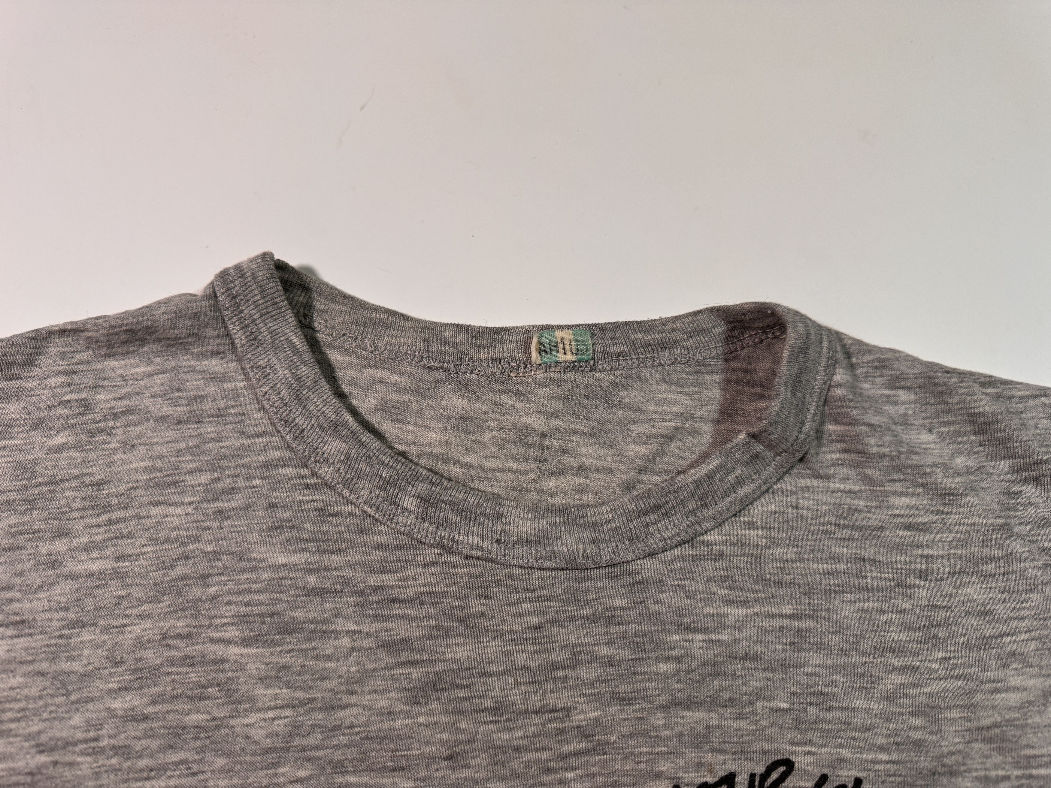Vintage Vintage 1982 Neil Young Trans Tour T-shirt Size US S / EU 44-46 / 1 - 6 Thumbnail