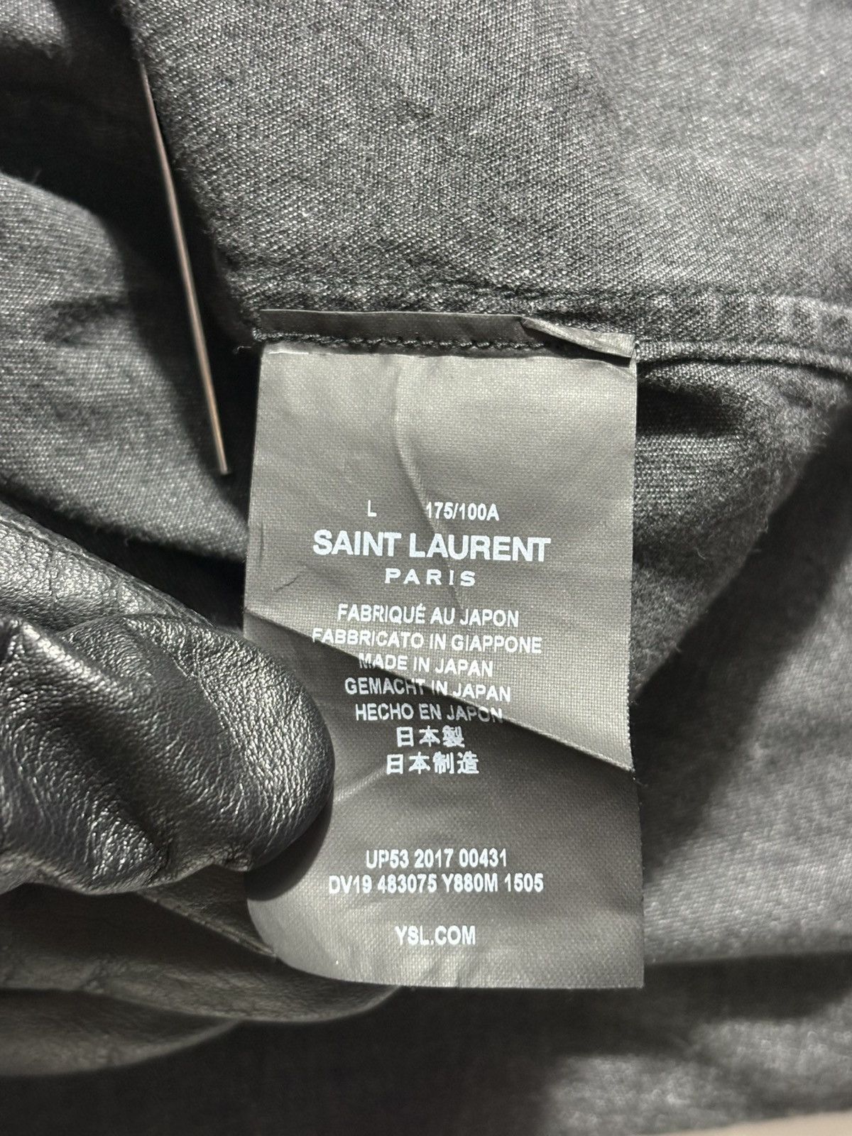 Saint Laurent Paris SAINT LAURENT 2017 SIGNATURE SCRIPT BUTTON UP L/S SHIRT Size US L / EU 52-54 / 3 - 7 Thumbnail