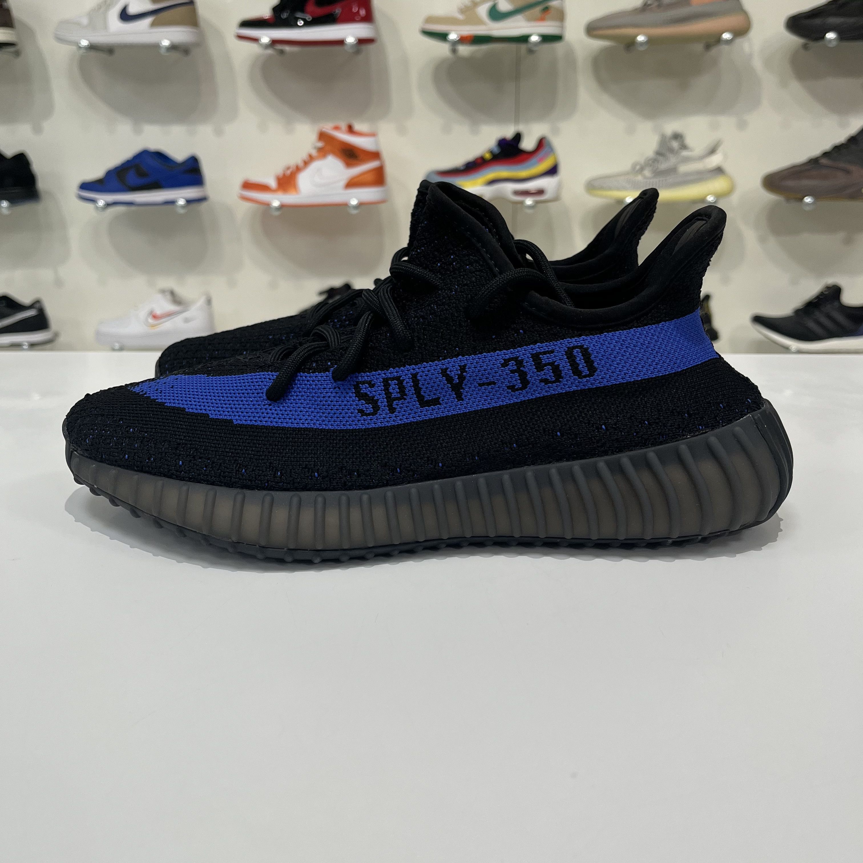 Adidas Adidas Yeezy Boost 350 V2 Dazzling Blue Size US 8.5 / EU 41-42 - 3 Thumbnail