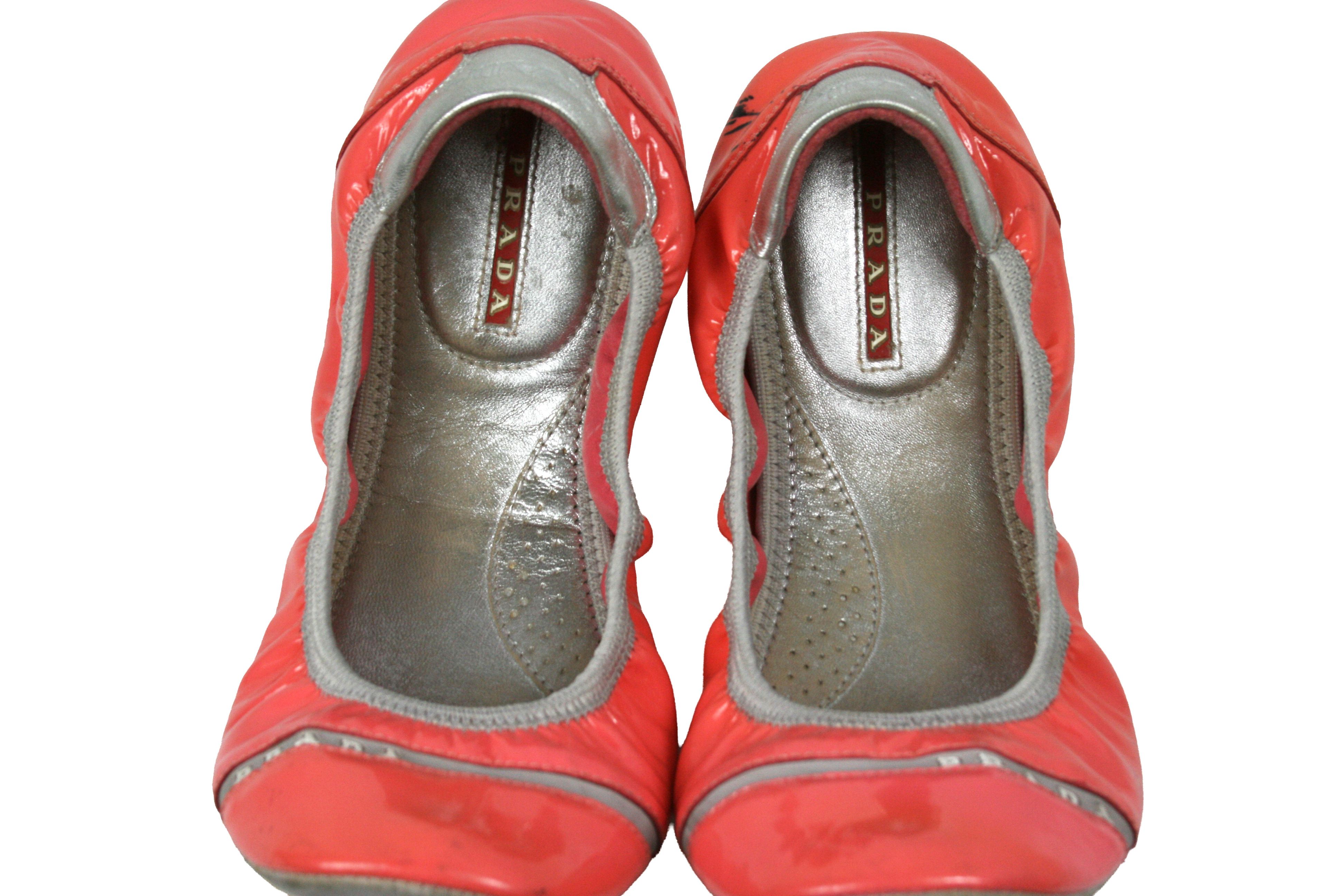 Prada 00S Logo Y2K Stretch Ballerinas Patent Leather Vintage Size US 7.5 / IT 37.5 - 16 Thumbnail