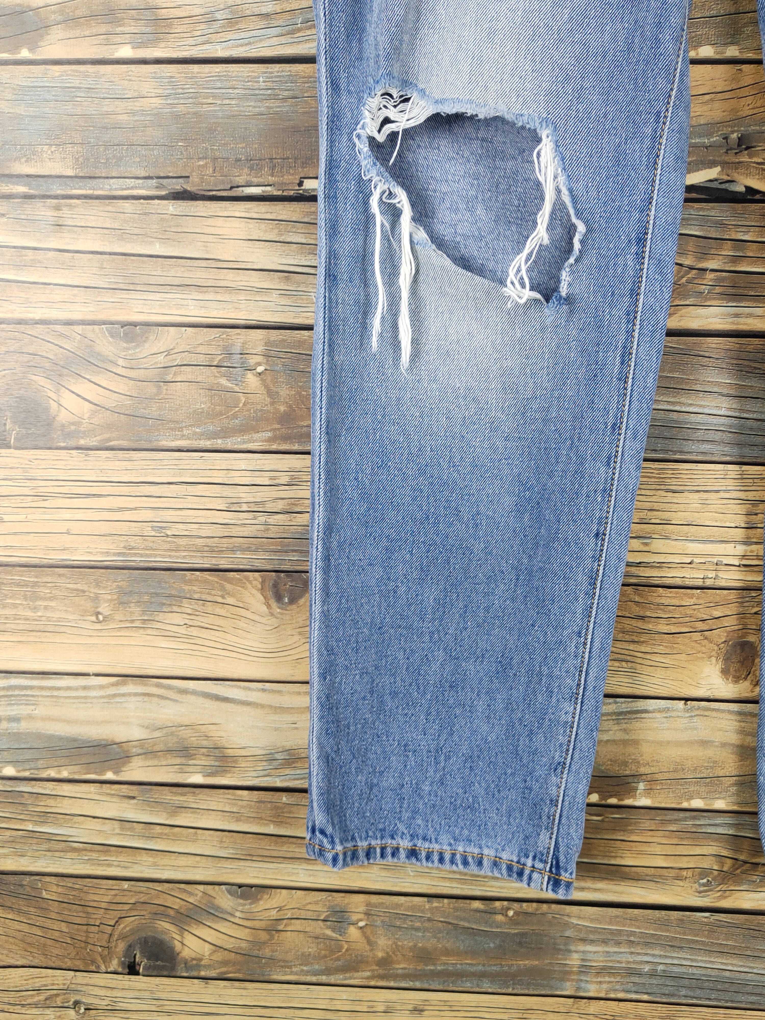 GU GU Blue Distressed Ripped denim Jeans #W1562 Size US 34 / EU 50 - 4 Thumbnail