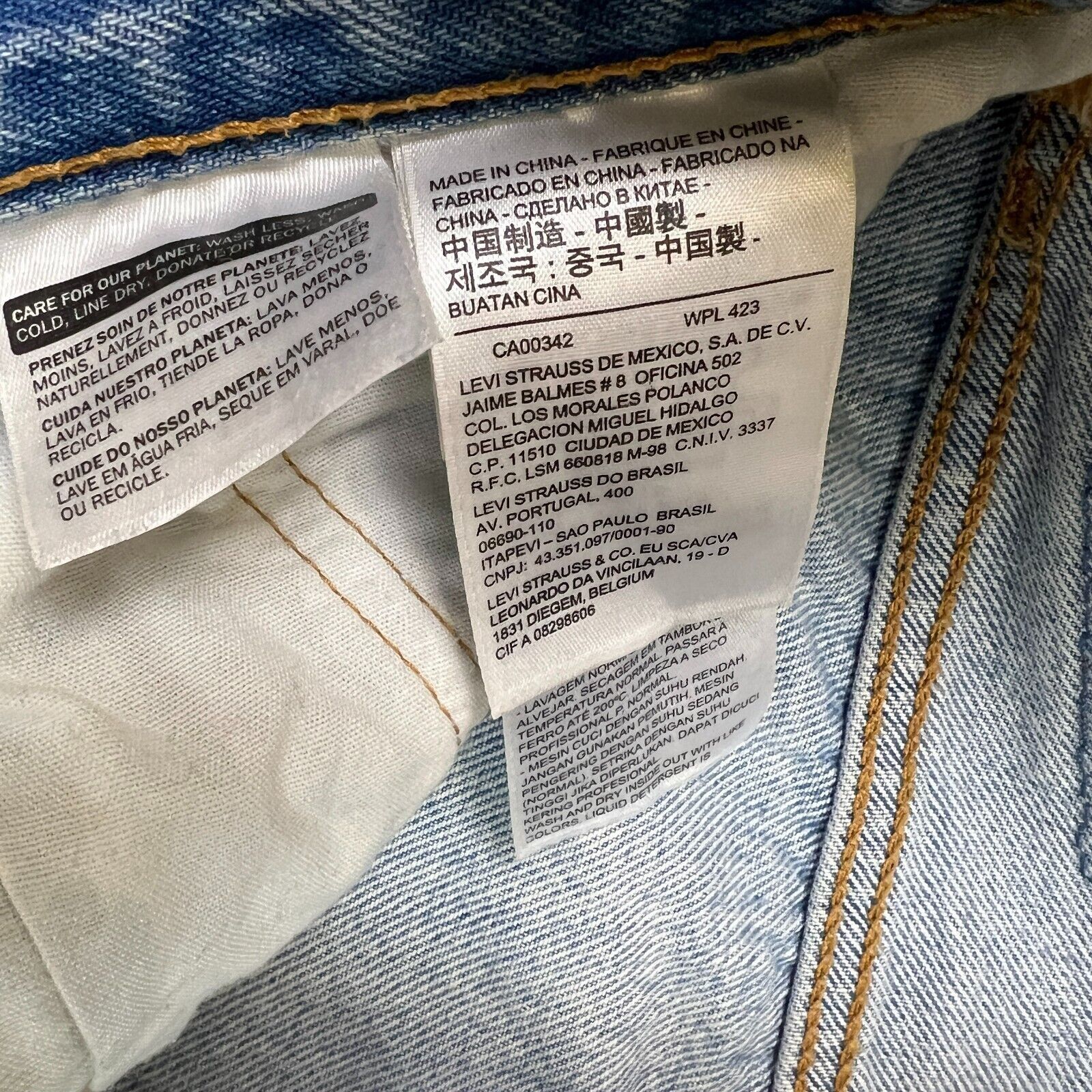 Levi's × Vintage Levi's 501 T Jeans 31x28 Taper Fit Distressed Denim Pants Size US 34 / EU 50 - 10 Thumbnail