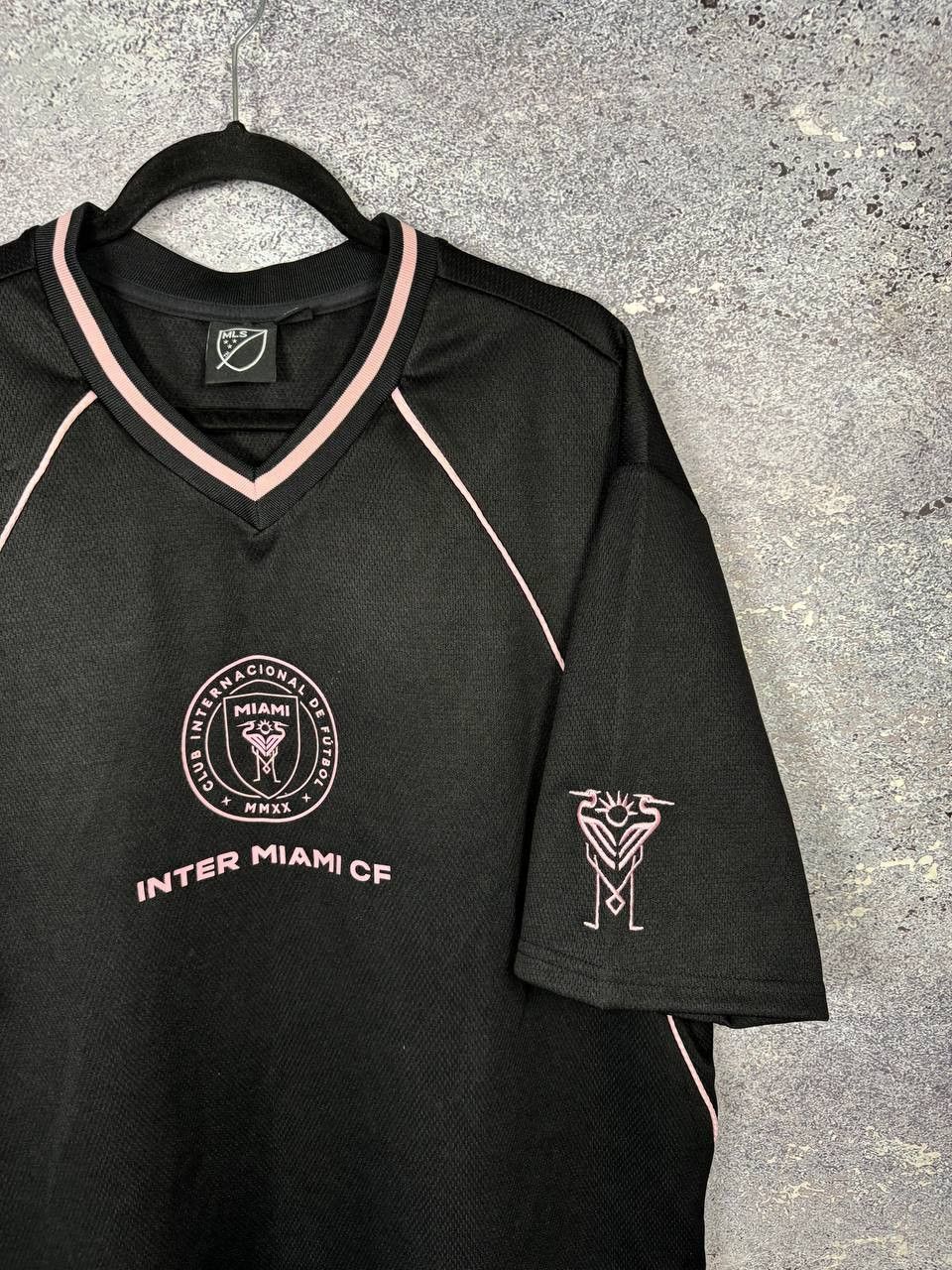 Other Inter Miami Official Black Big Logo Jersey XL size Size US XL / EU 56 / 4 - 3 Thumbnail