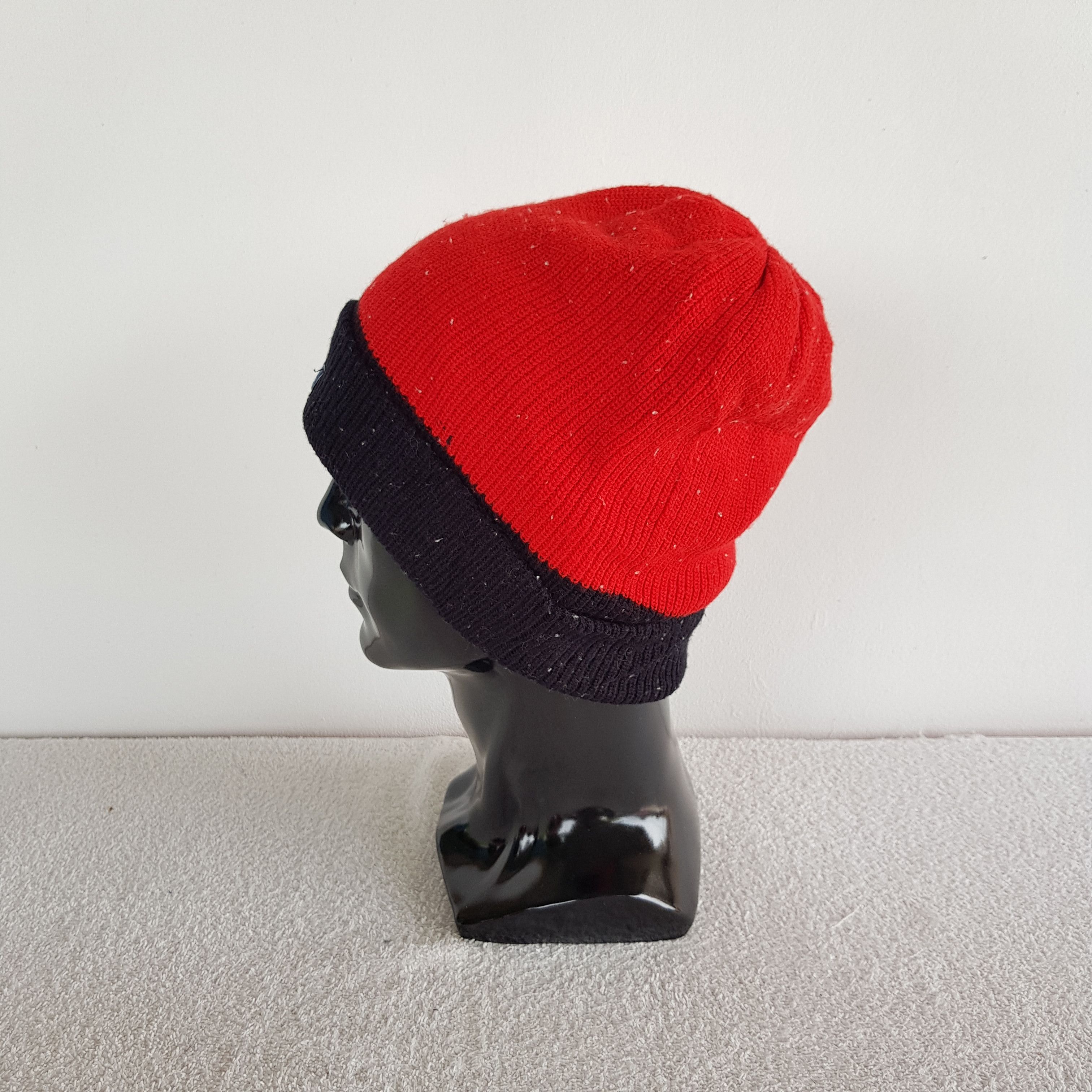 Japanese Brand Vintage Reebok Beanie Snow Cap Hats. Size ONE SIZE - 4 Thumbnail