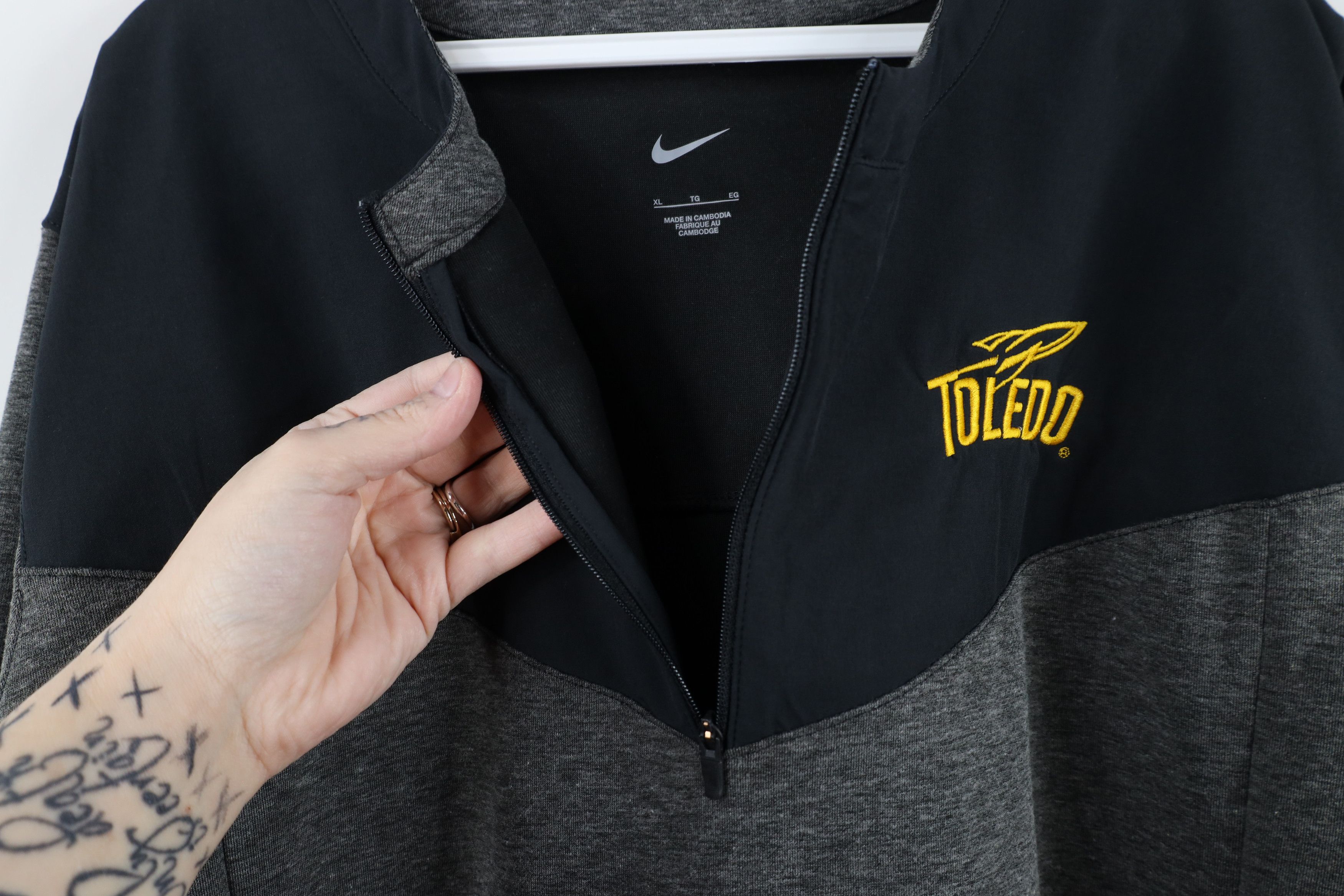 Nike × Vintage Nike University of Toledo Football Half Zip Jacket Top Gray Size US XL / EU 56 / 4 - 9 Thumbnail
