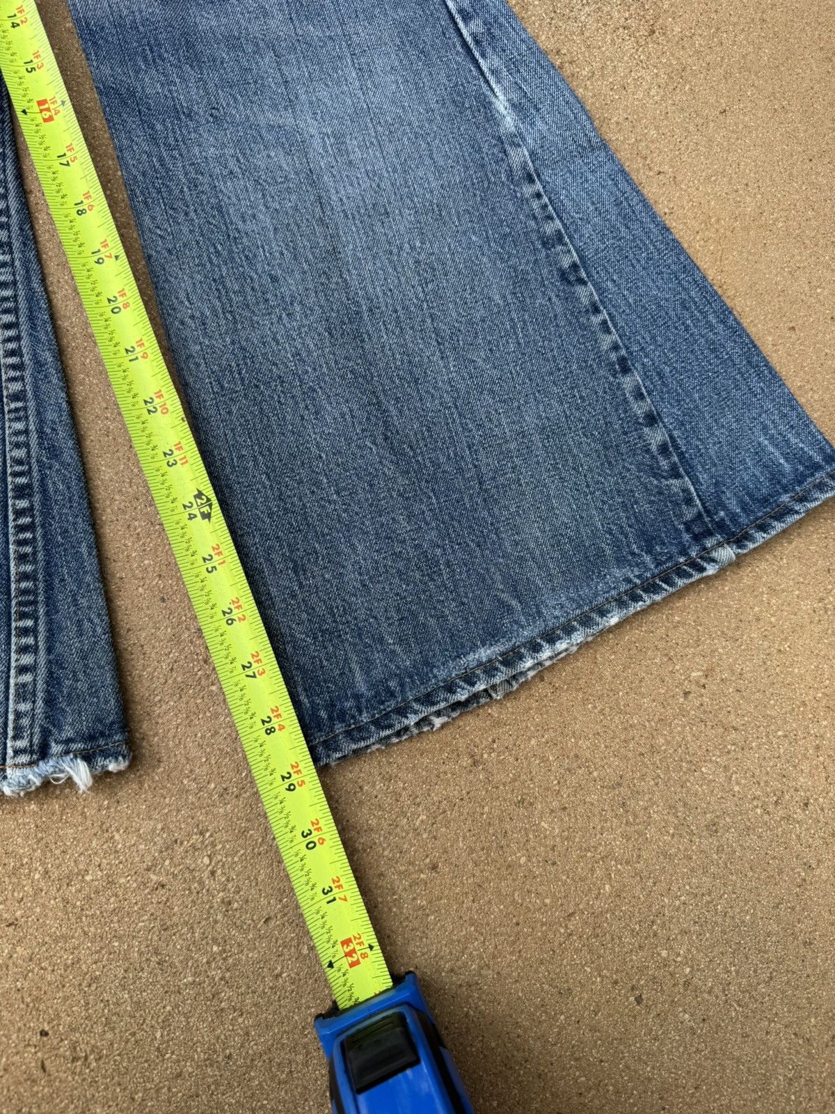 Levi's Vtg 70’s Levi’s 684 Orange Tab Bellbottom Flare Jeans 30x29 Size US 30 / EU 46 - 10 Thumbnail